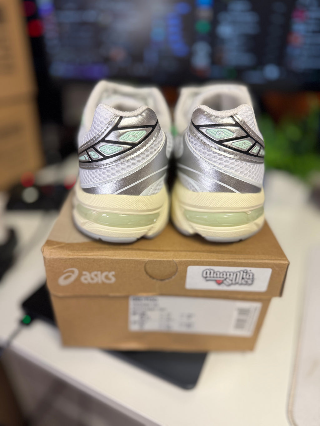 "Mint Tint" Asics Gel-1130