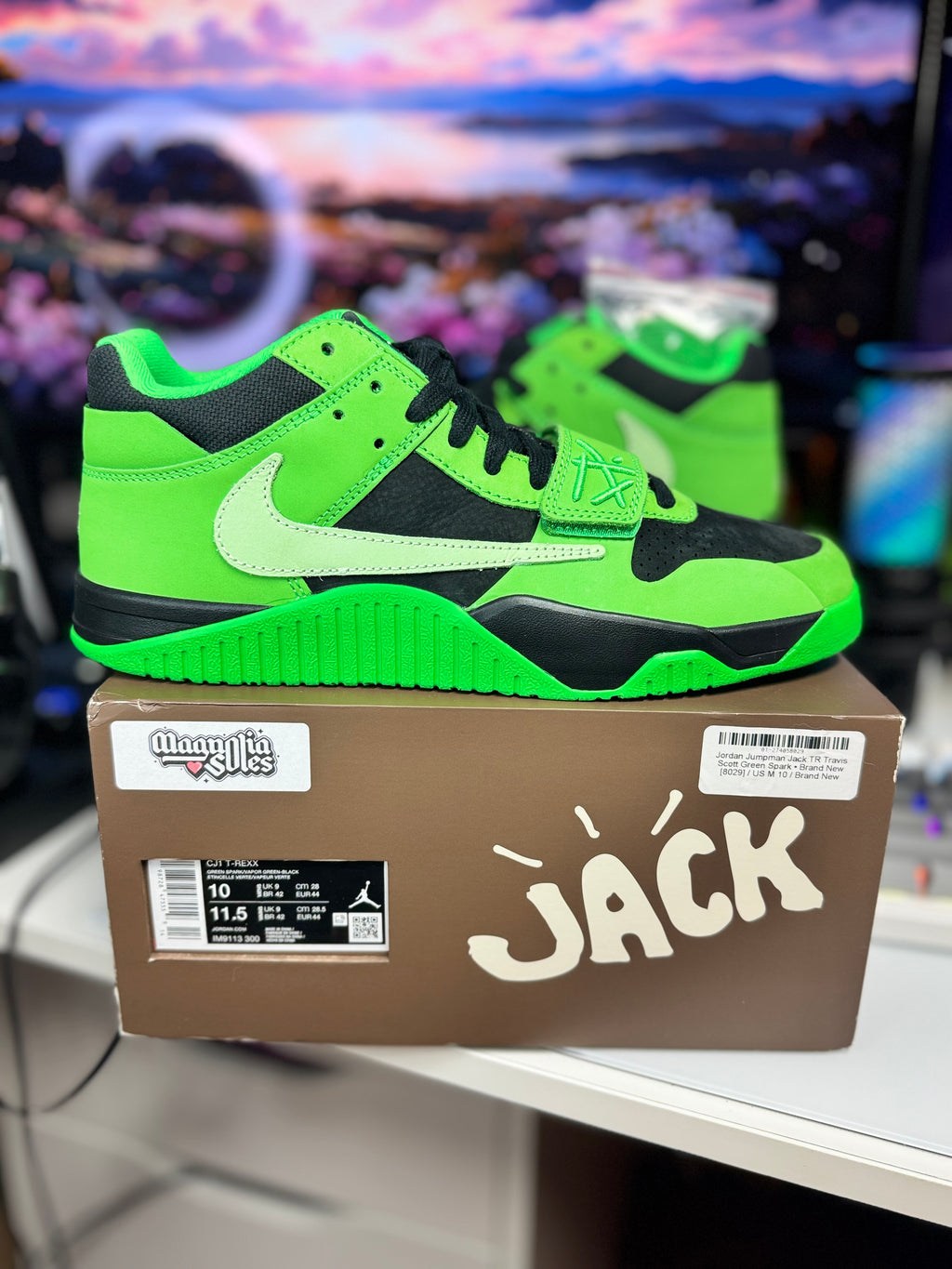"Green Spark" Nike T-Rexx Jumpman Jack Travis Scott