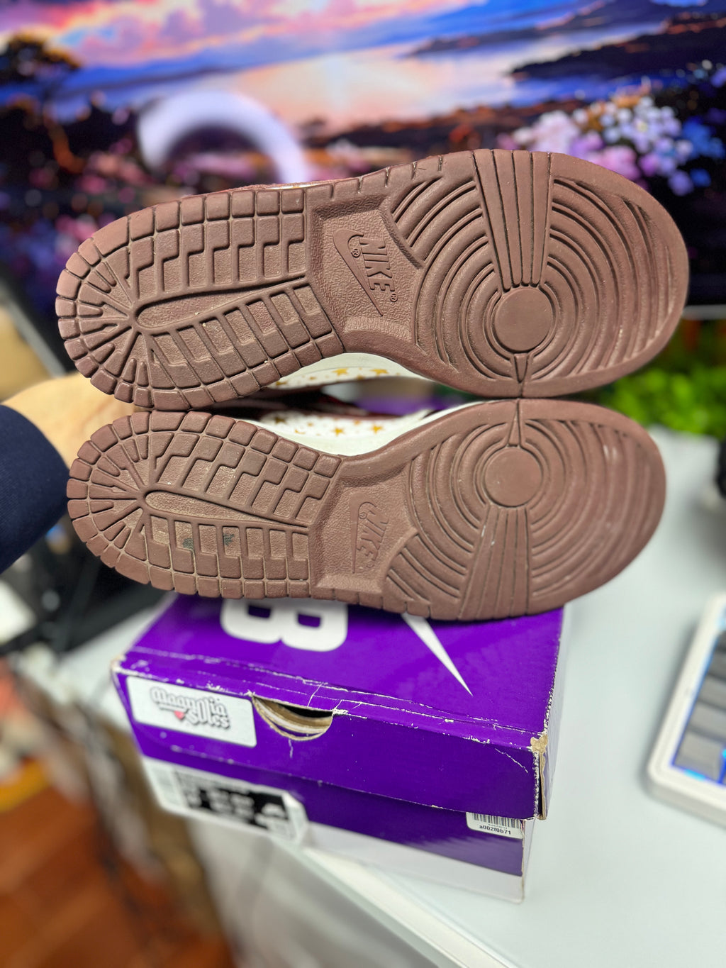 "Brown Stars" Supreme Nike SB Dunk Low