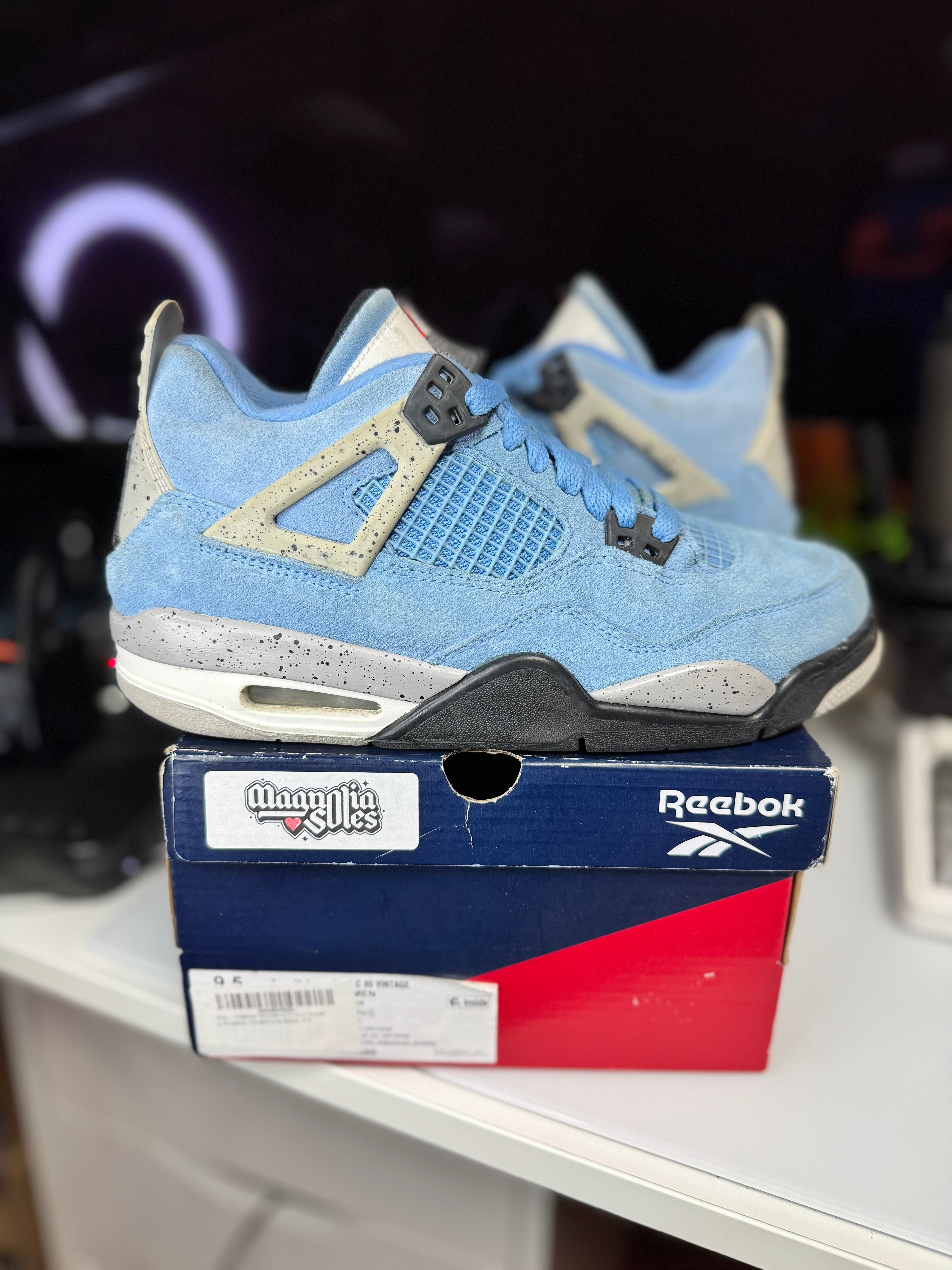 "University Blue" Air Jordan Retro 4 (GS)