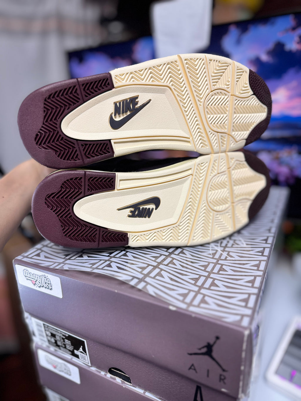 “Violet Ore” A Ma Maniere Air Jordan Retro 4