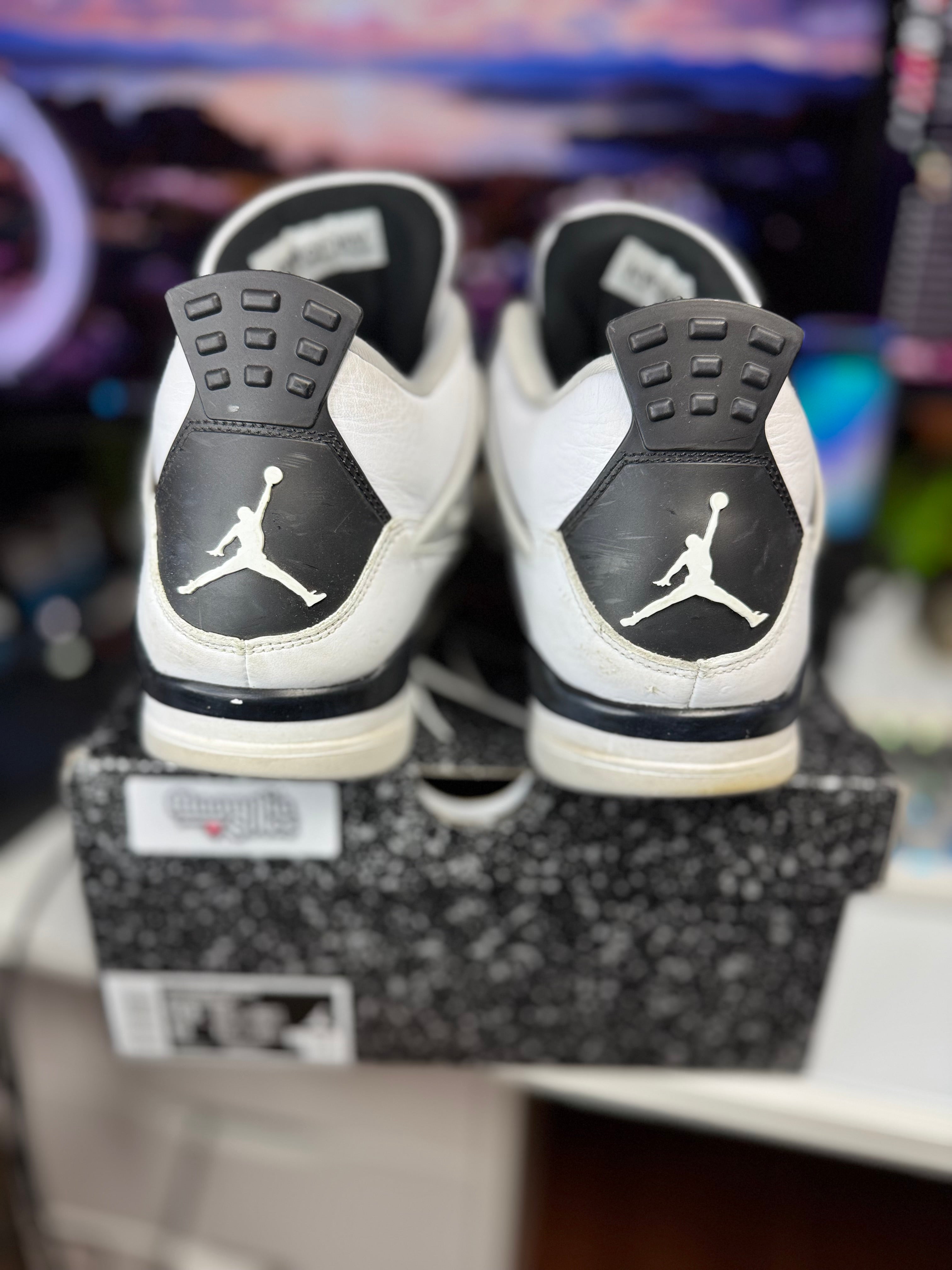 "Military Black" Air Jordan Retro 4