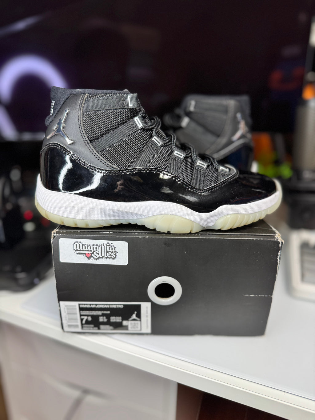 "Jubilee" Air Jordan Retro 11 (WMNS)