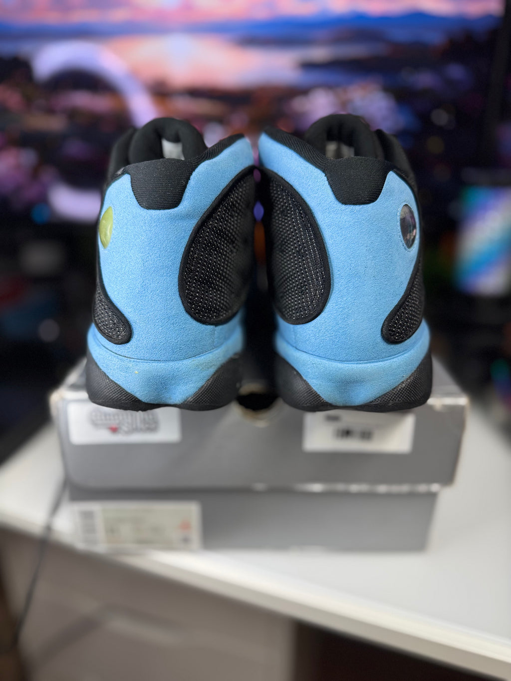 "University Blue" Air Jordan Retro 13
