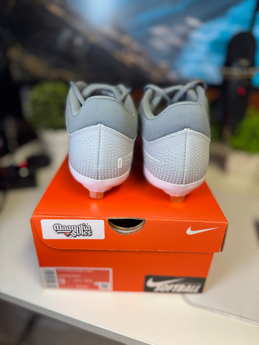 "Grey" Nike Hyperdiamond 4 Pro Softball Cleats