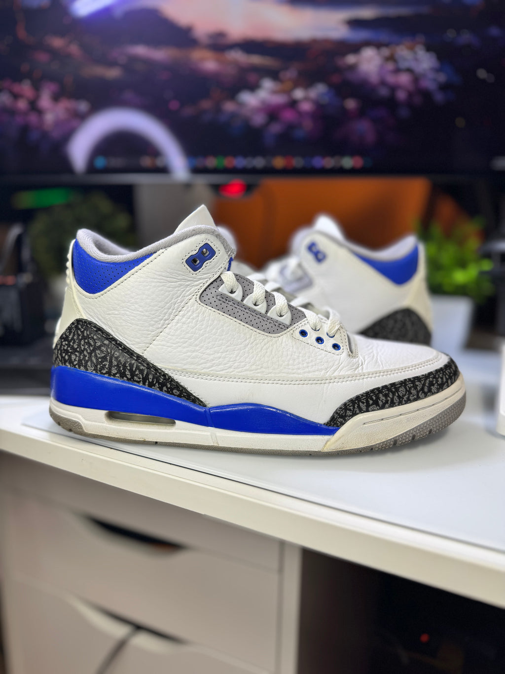 "Racer Blue" Air Jordan Retro 3