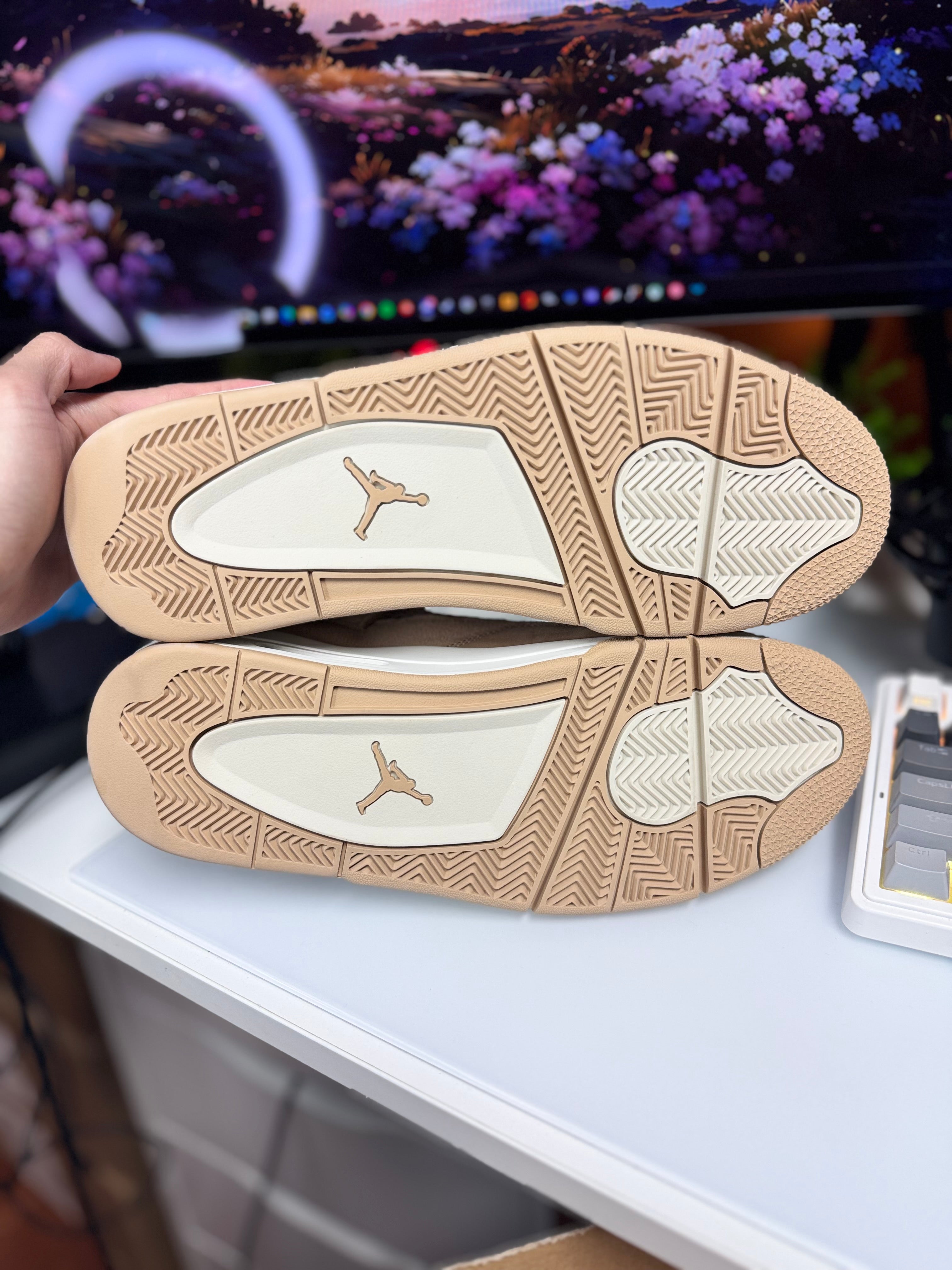 "Cozy Girl" Air Jordan Retro 4 (WMNS)