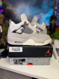 "Frozen Moments" Air Jordan Retro 4 (WMNS)