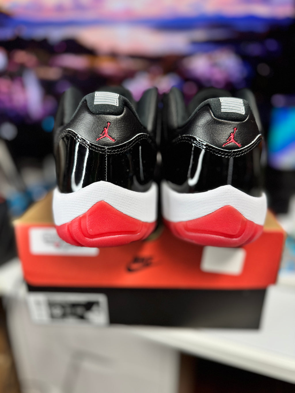 "Bred" Air Jordan Retro 11 Low