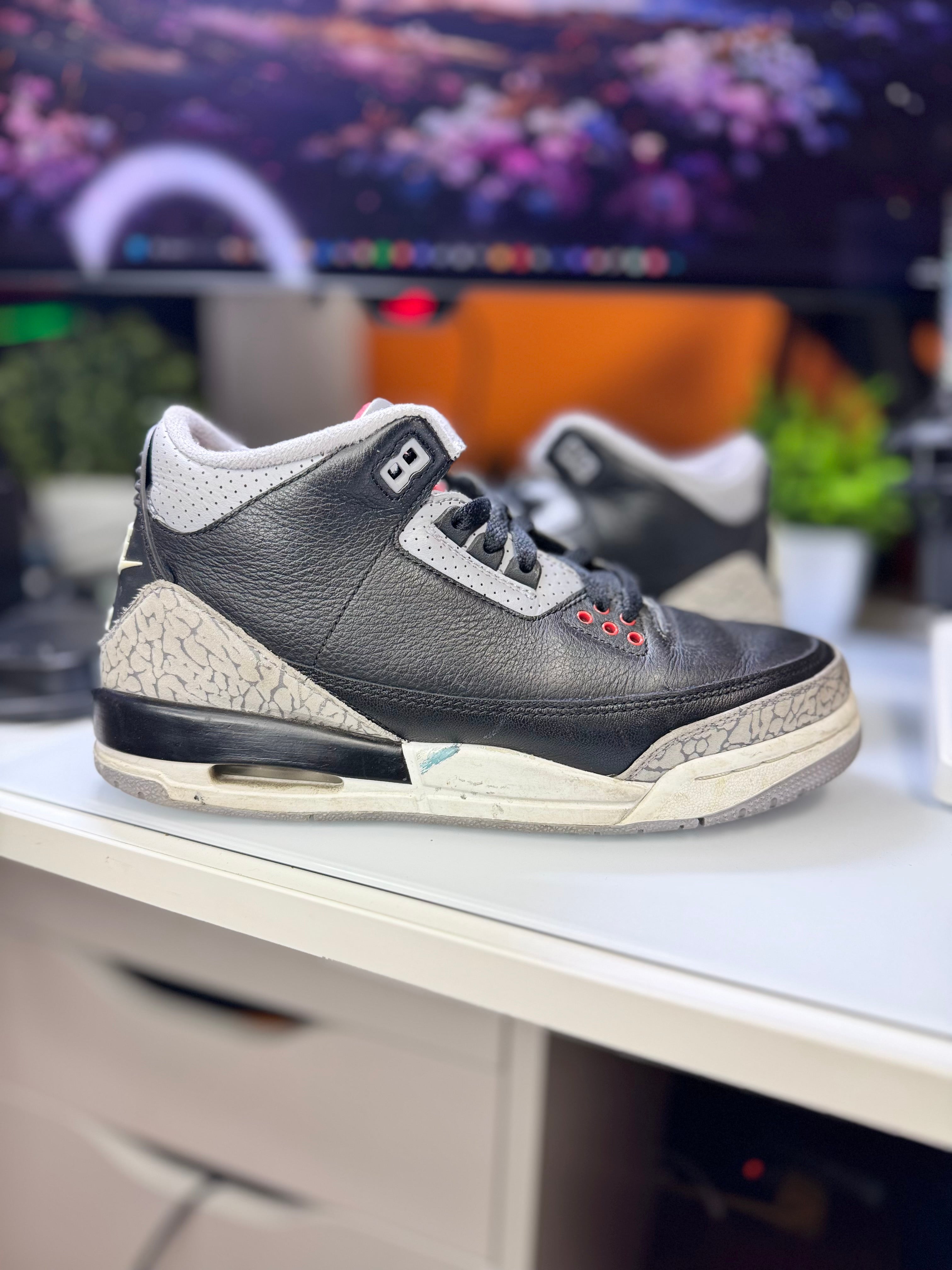 "Black Cement" Air Jordan Retro 3 (GS)
