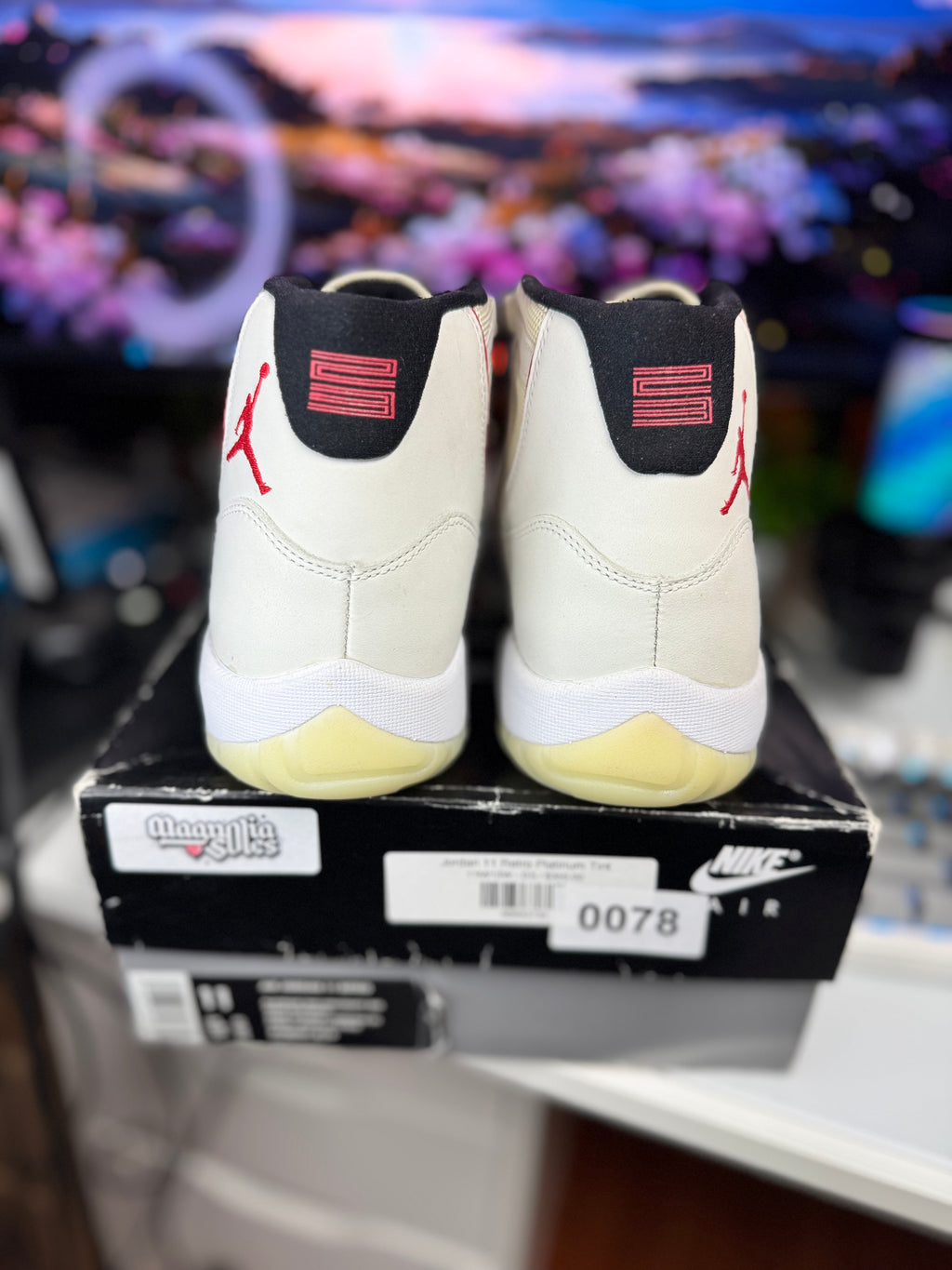 “Platinum Tint” Air Jordan Retro 11