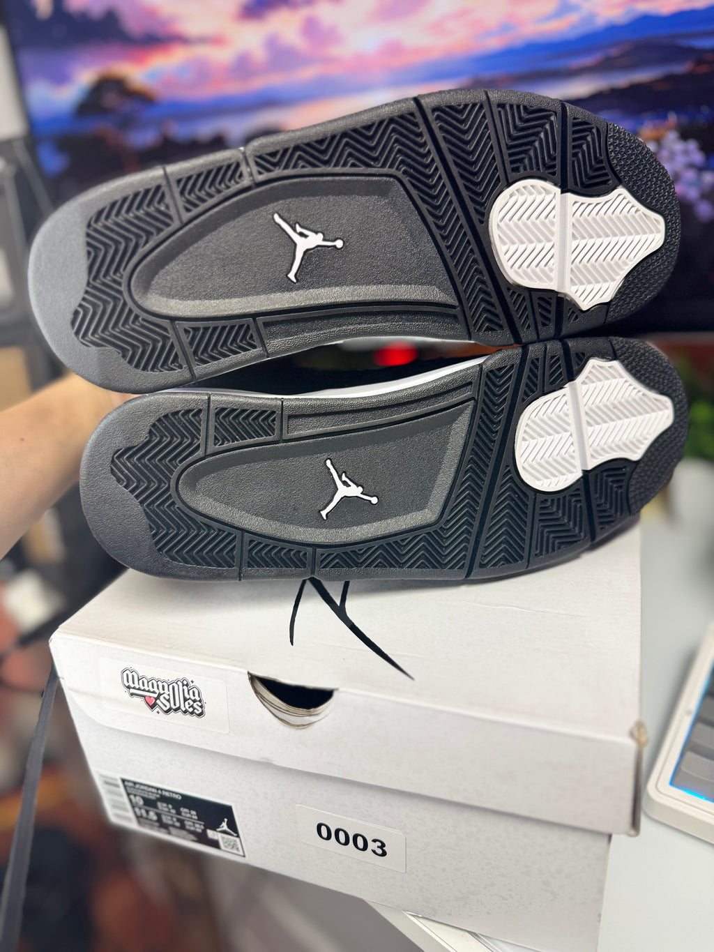 "White Thunder" Air Jordan Retro 4