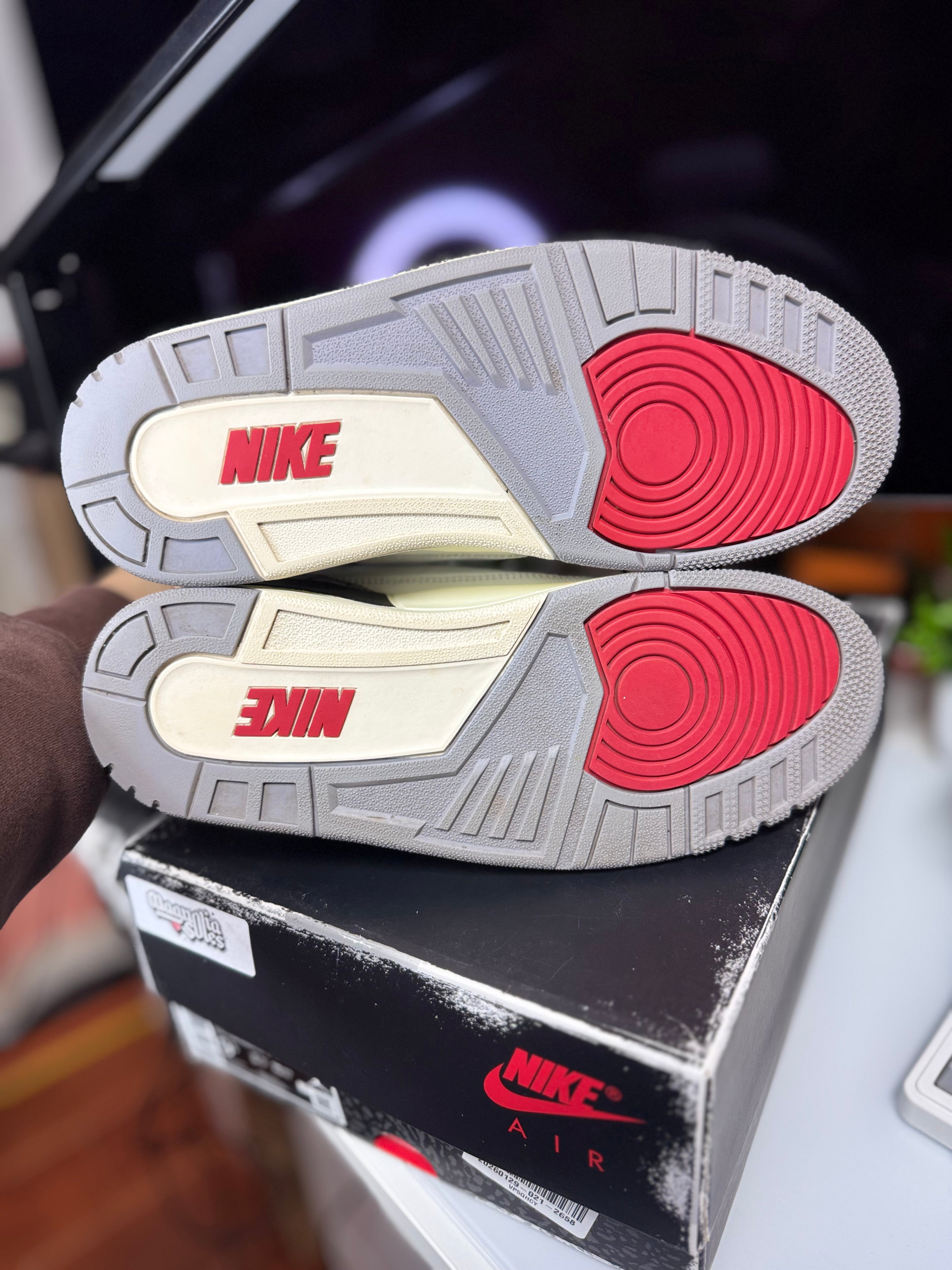 "White Cement Reimagined" Air Jordan Retro 3 OG