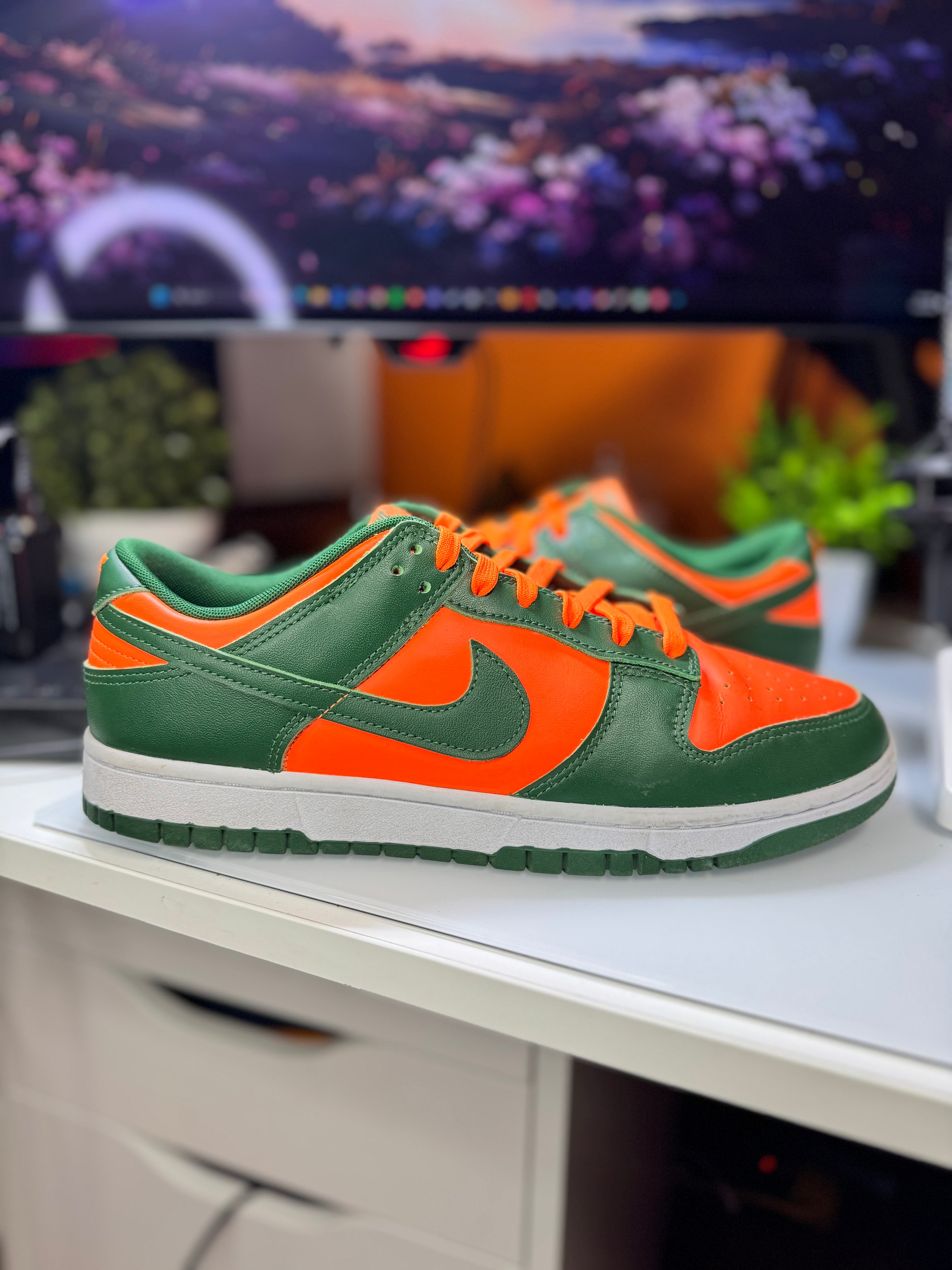 "Miami Hurricanes" Nike Dunk Low