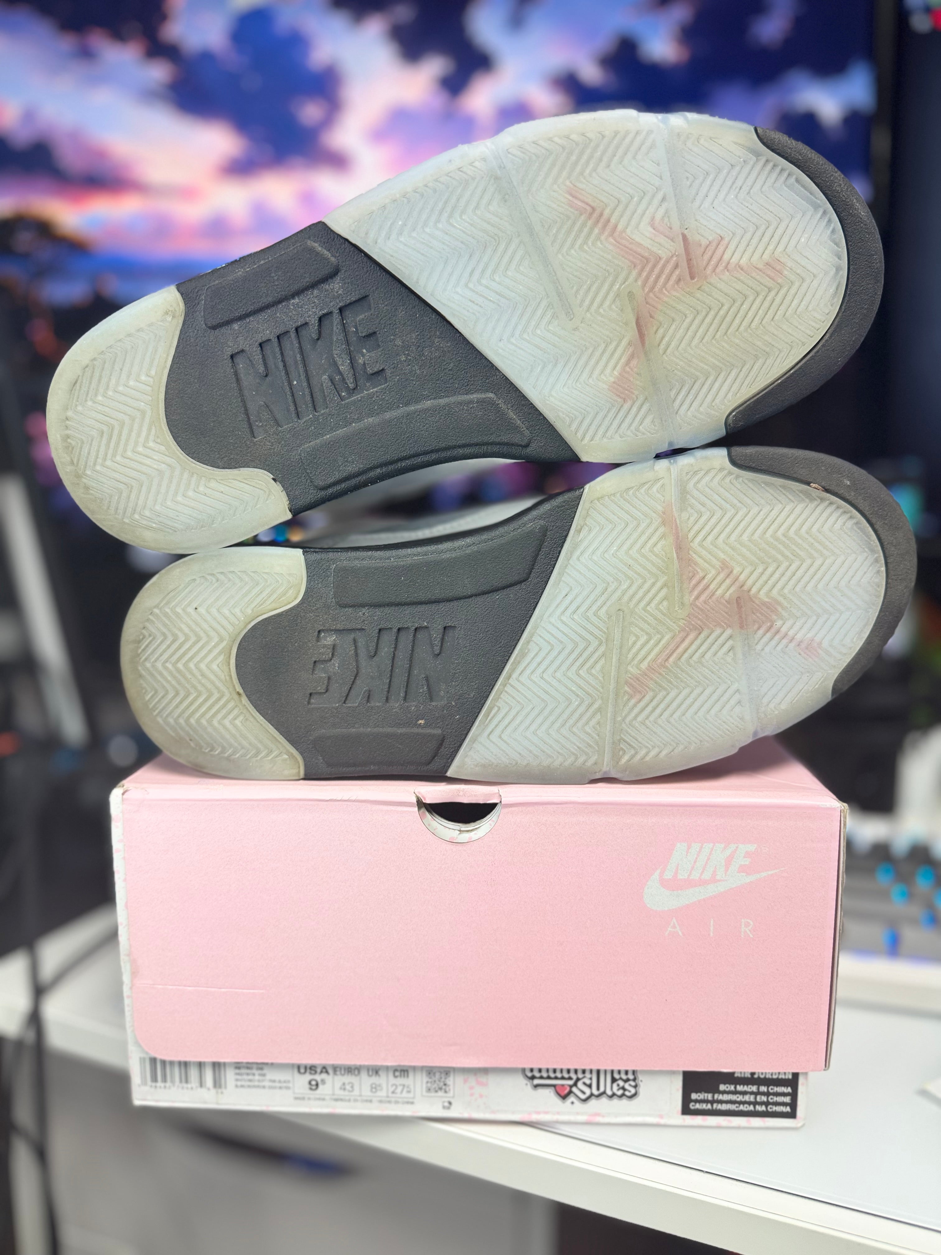 “Soft Pink” Air Jordan Retro 5