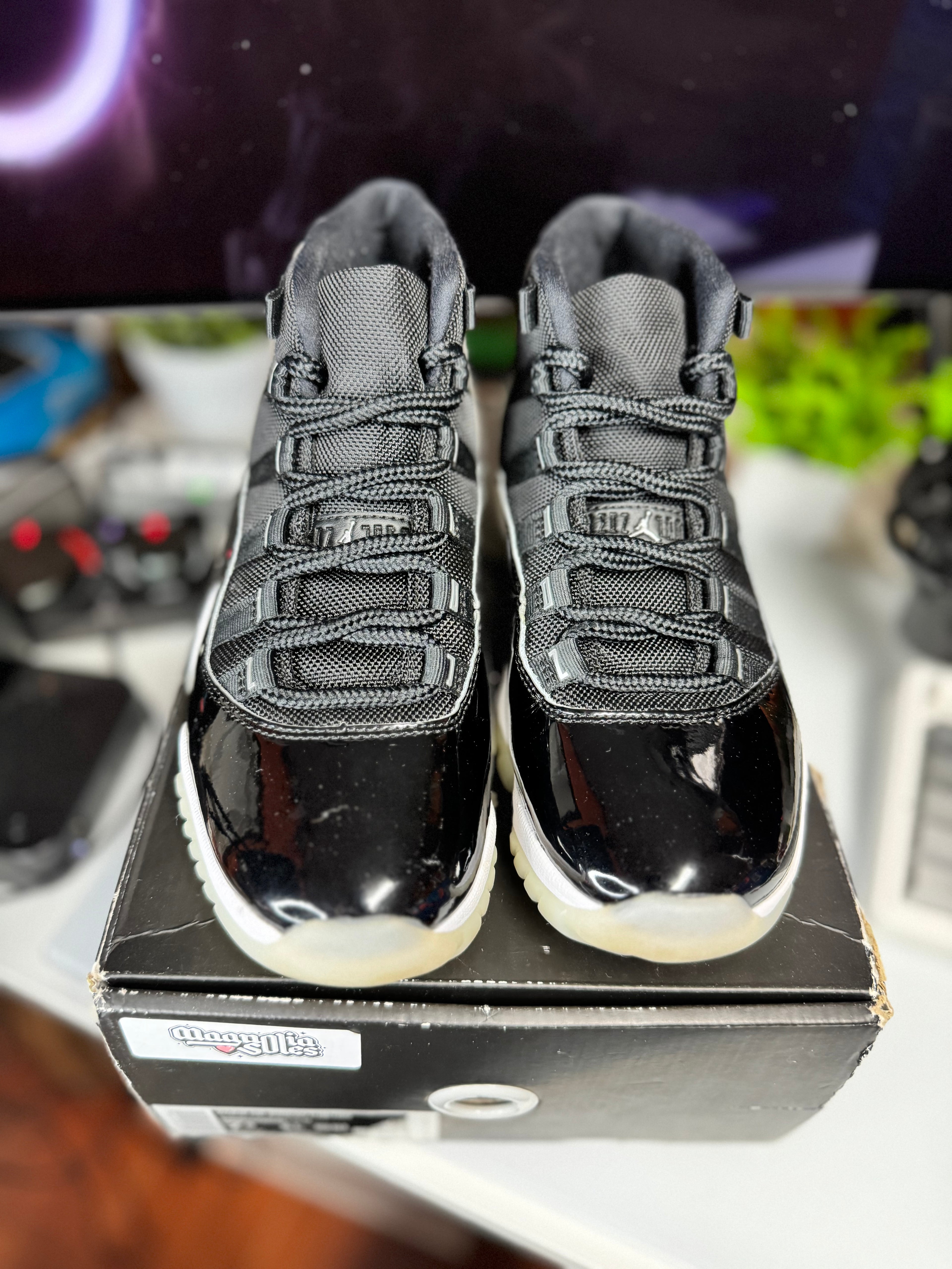 "Jubilee" Air Jordan Retro 11 (WMNS)