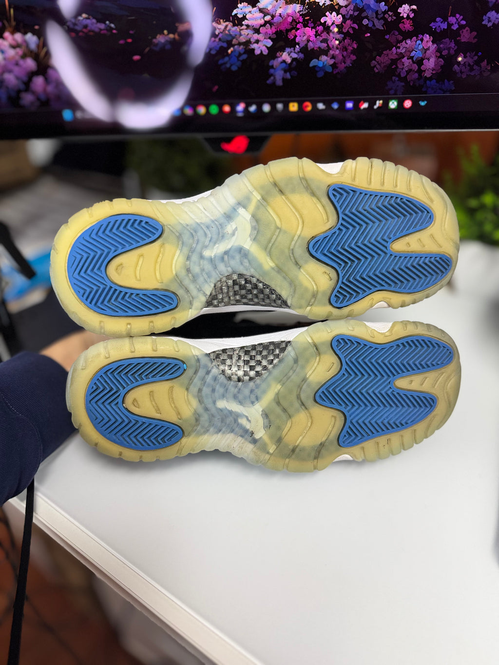 "Space Jam" Air Jordan Retro 11 Low (GS)
