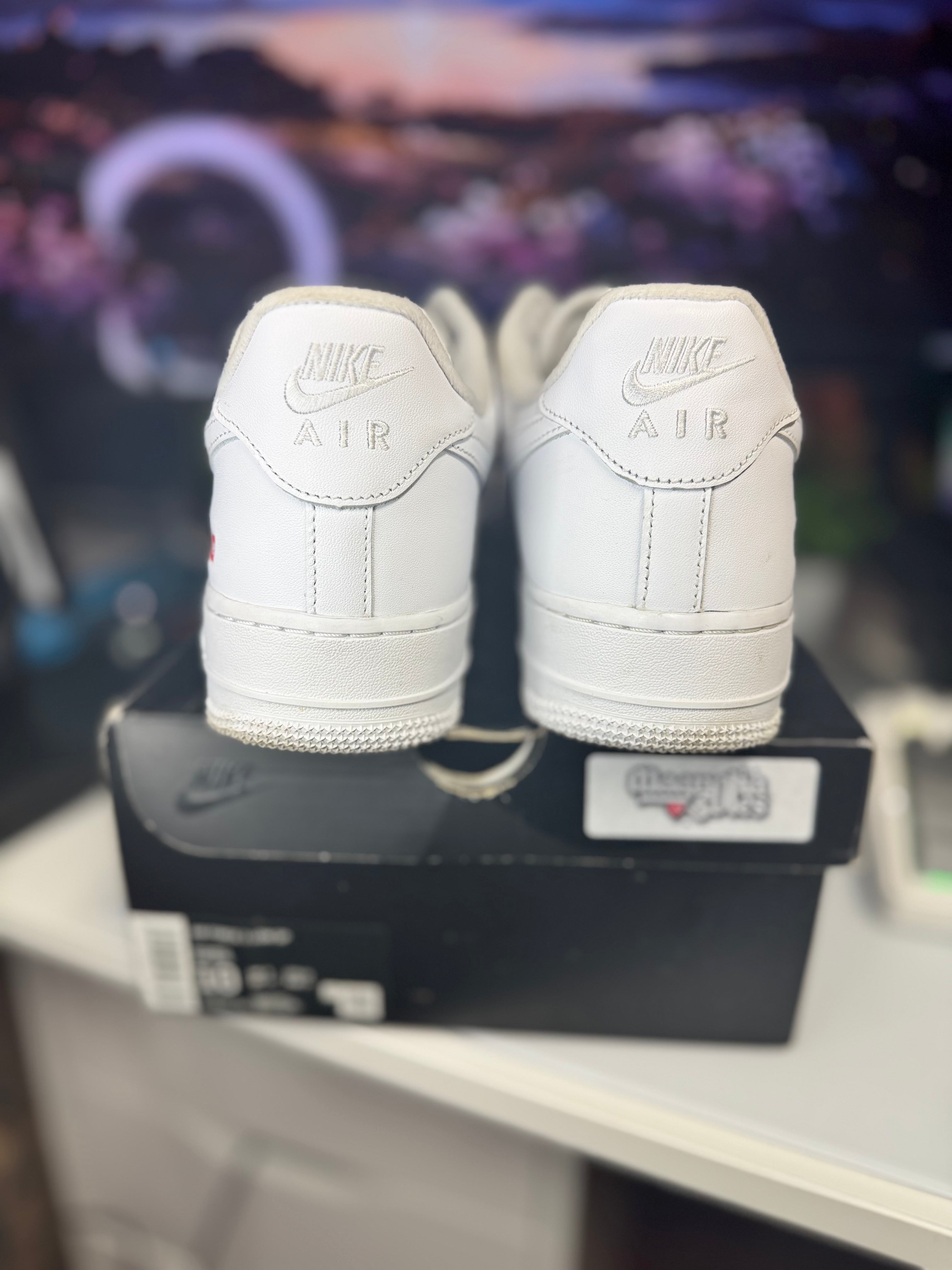 "White Supreme" Nike Air Force 1 Low