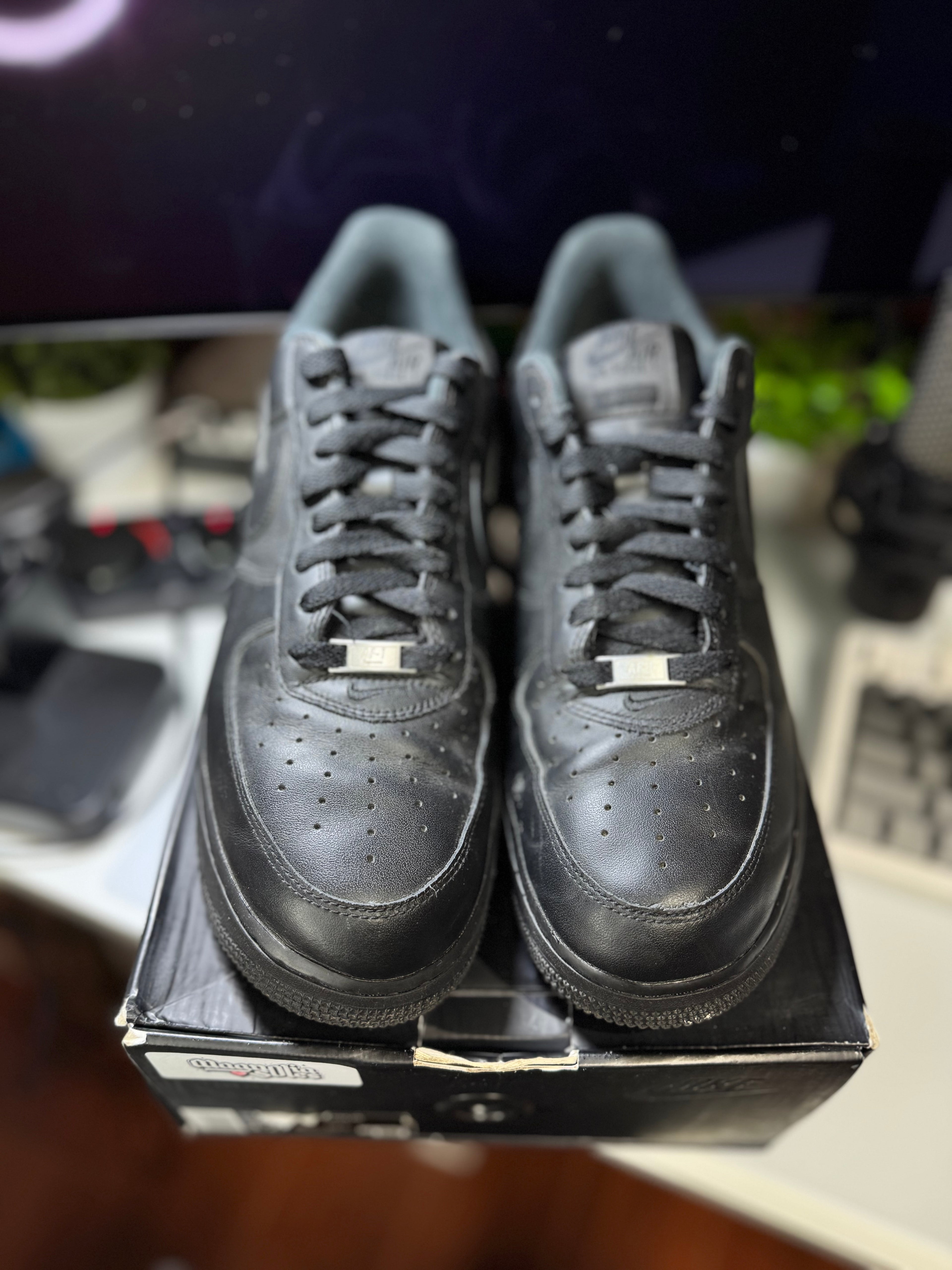 "Black Supreme" Nike AIr Force 1 Low