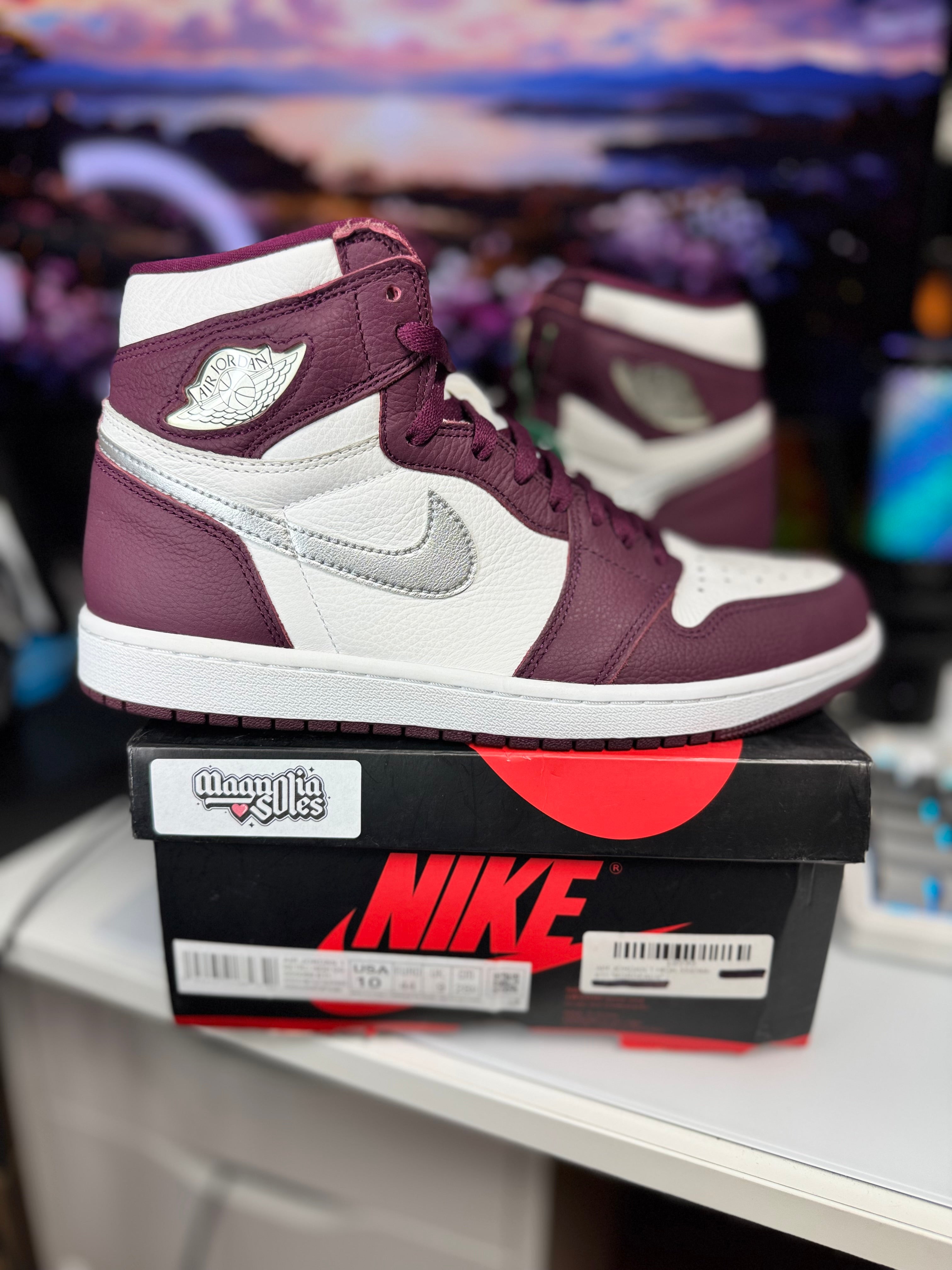 "Bordeaux" Air Jordan Retro 1