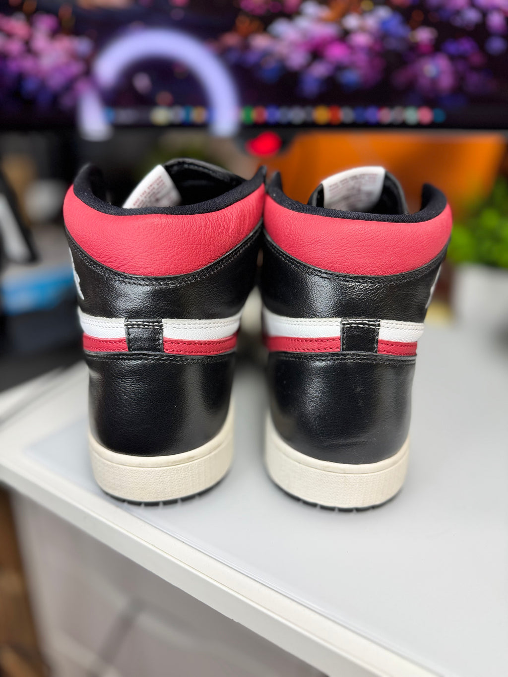 “Gym Red” Air Jordan Retro 1
