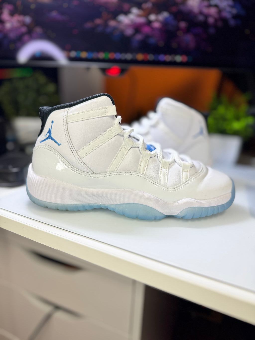"Legend Blue" Air Jordan Retro 11 (GS)