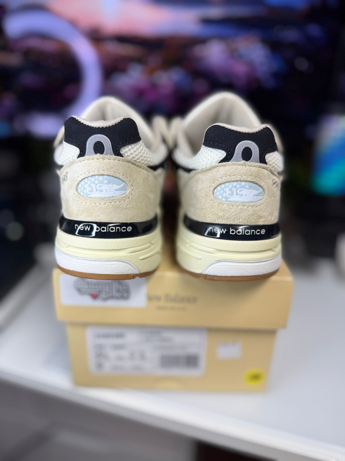 "Sea Salt Teddy Santis" New Balance 990
