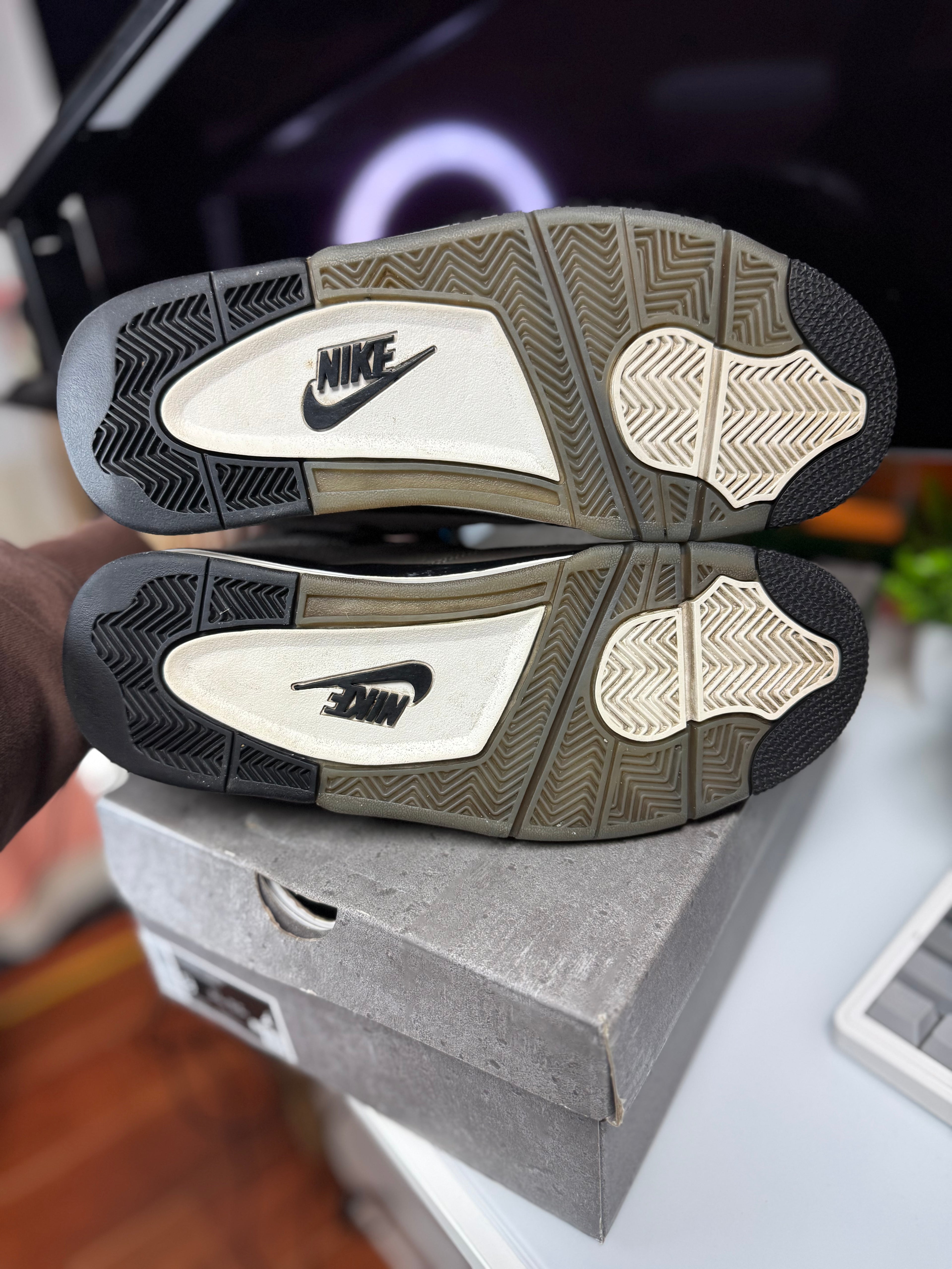 "Cave Stone" Air Jordan Retro 4
