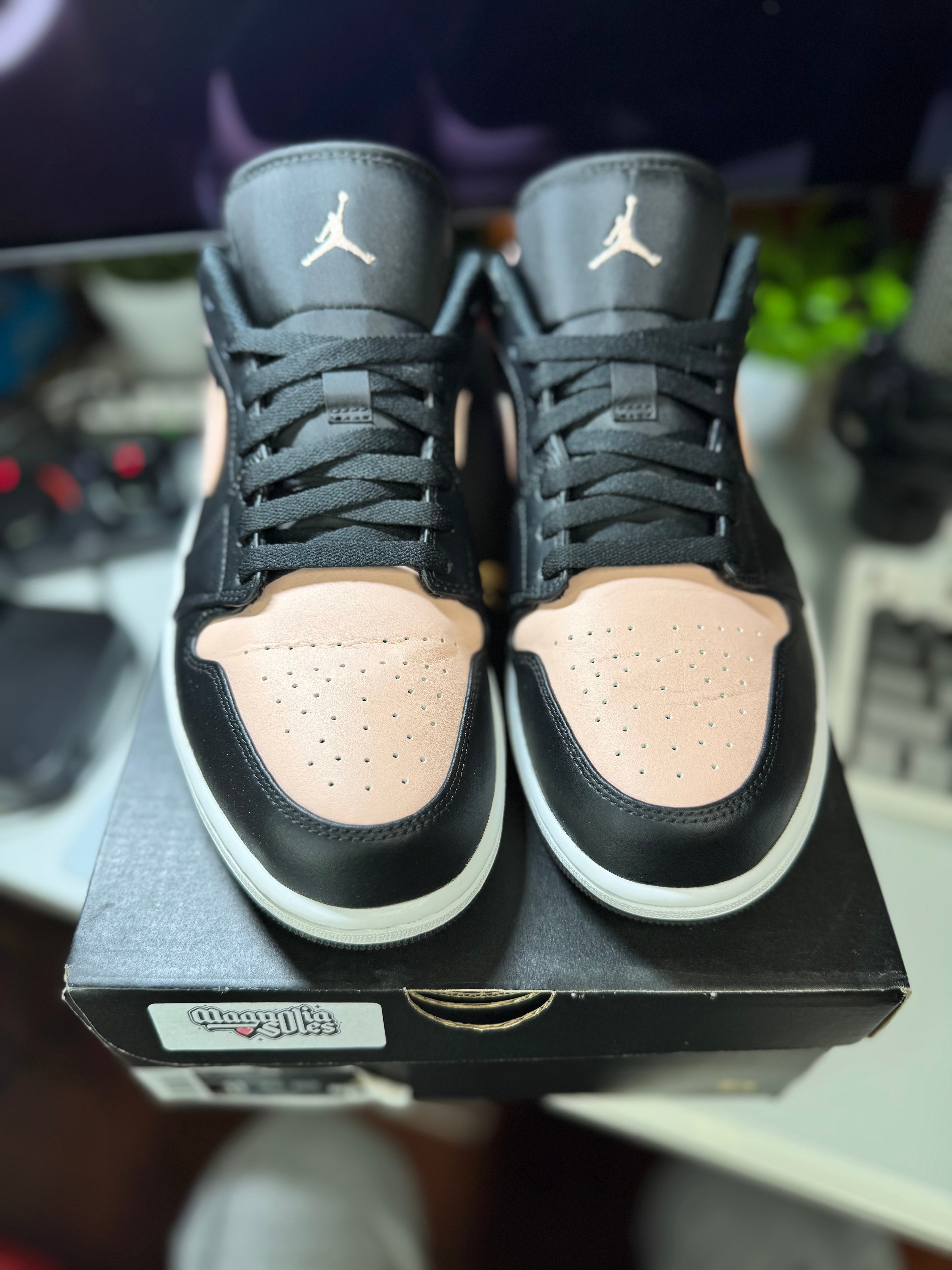 "Bleached Coral" Air Jordan 1 Low