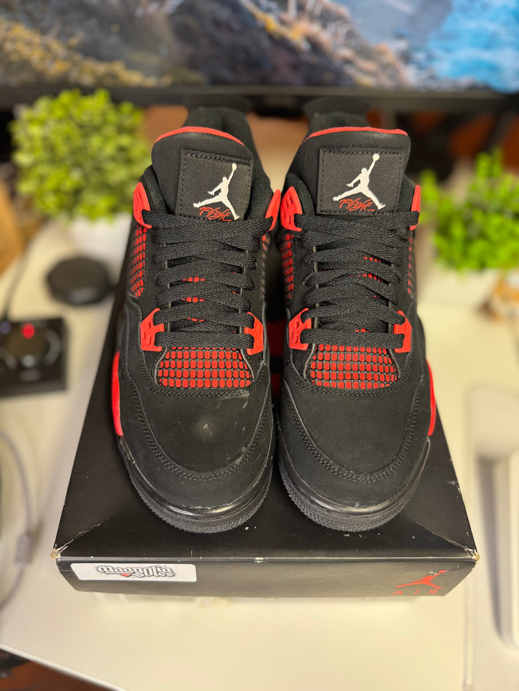 "Red Thunder" Air Jordan Retro 4 (GS)