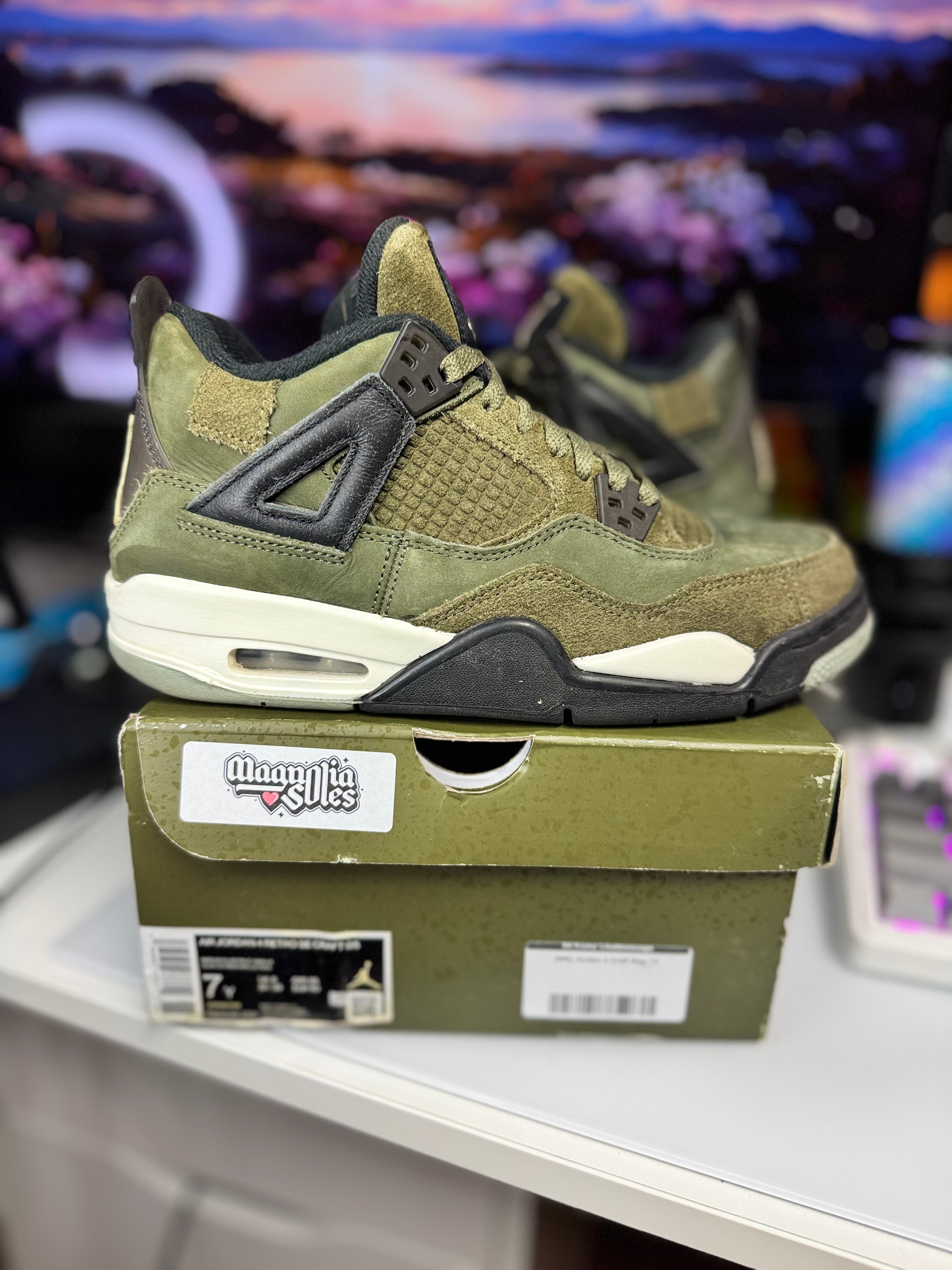 "Olive Craft" Air Jordan Retro 4 (GS)
