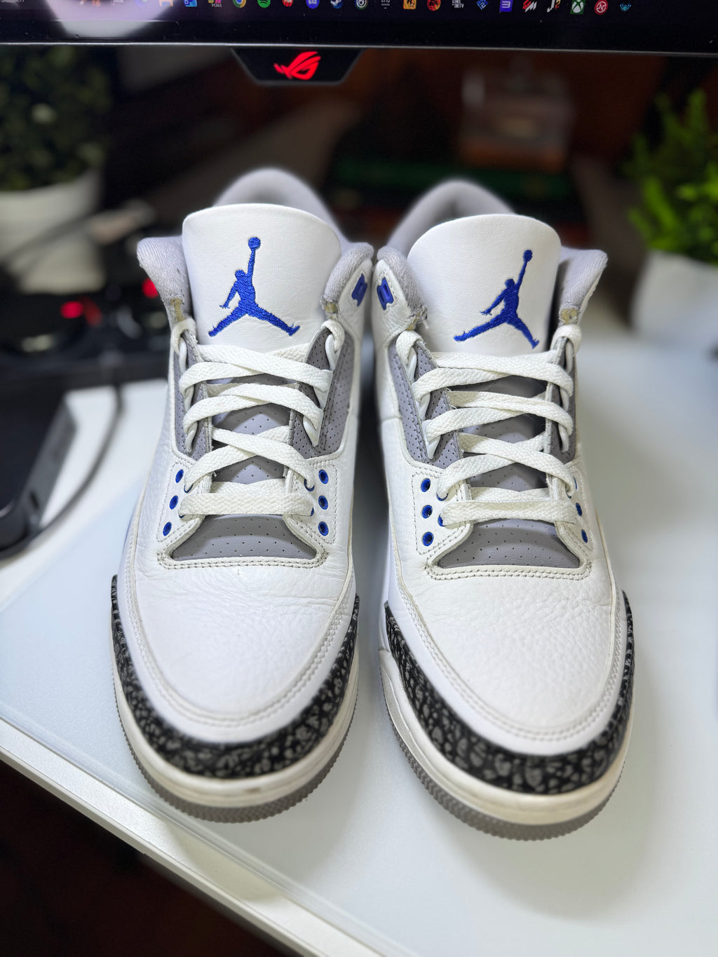 "Racer Blue" Air Jordan Retro 3