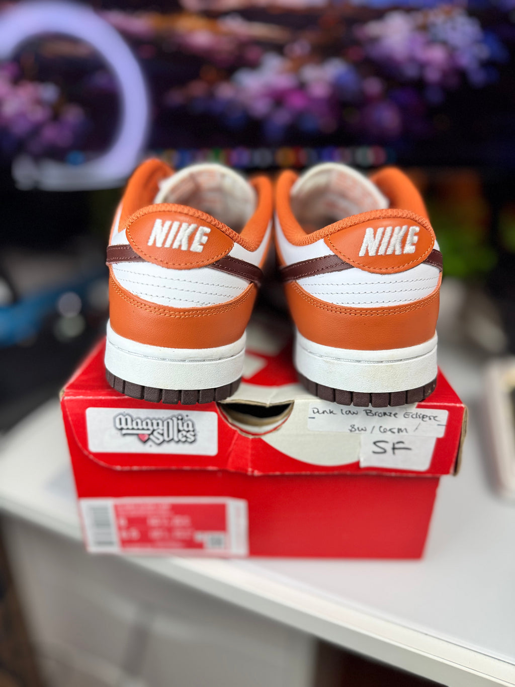 "Bronze Eclipse" Nike Dunk Low (WMNS)