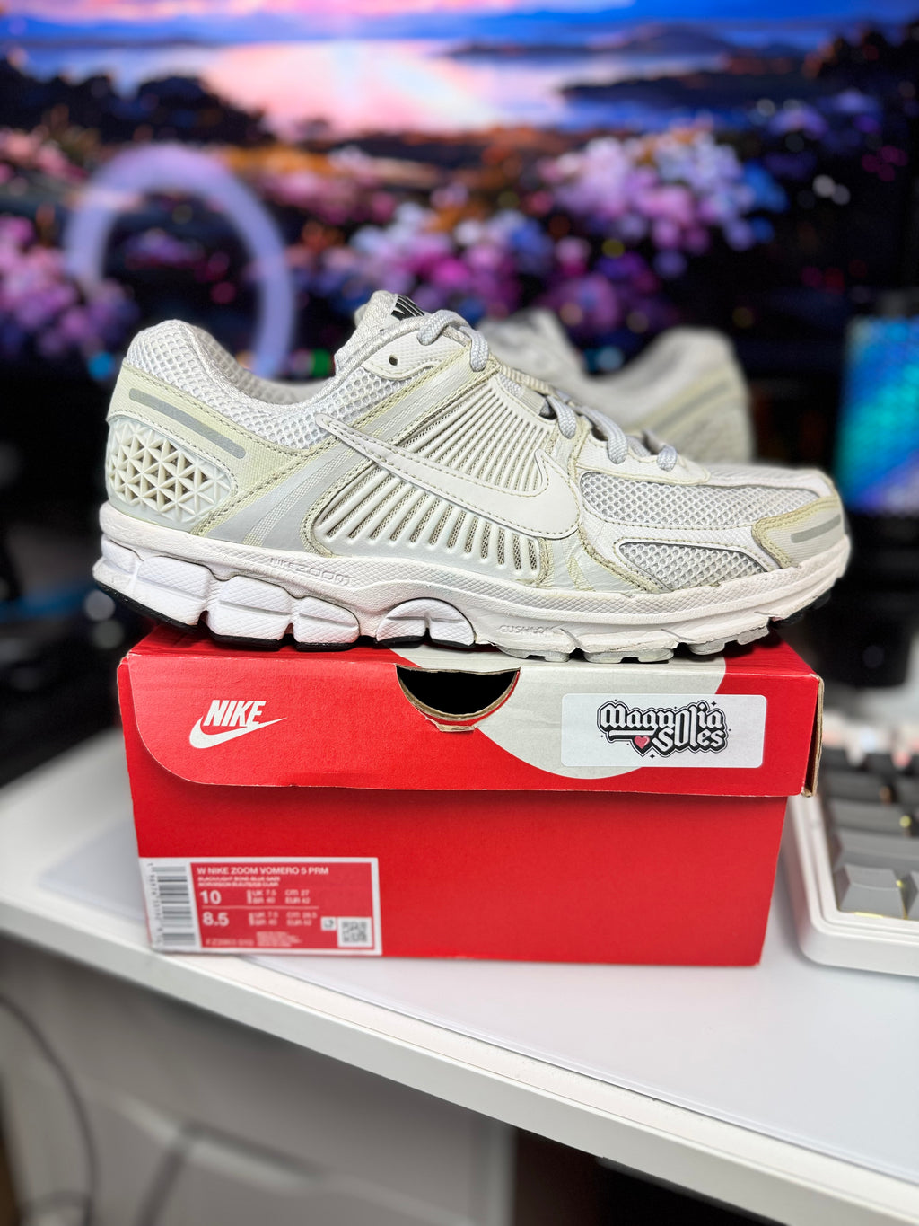 “Vast Grey” Nike Zoom Vomero 5