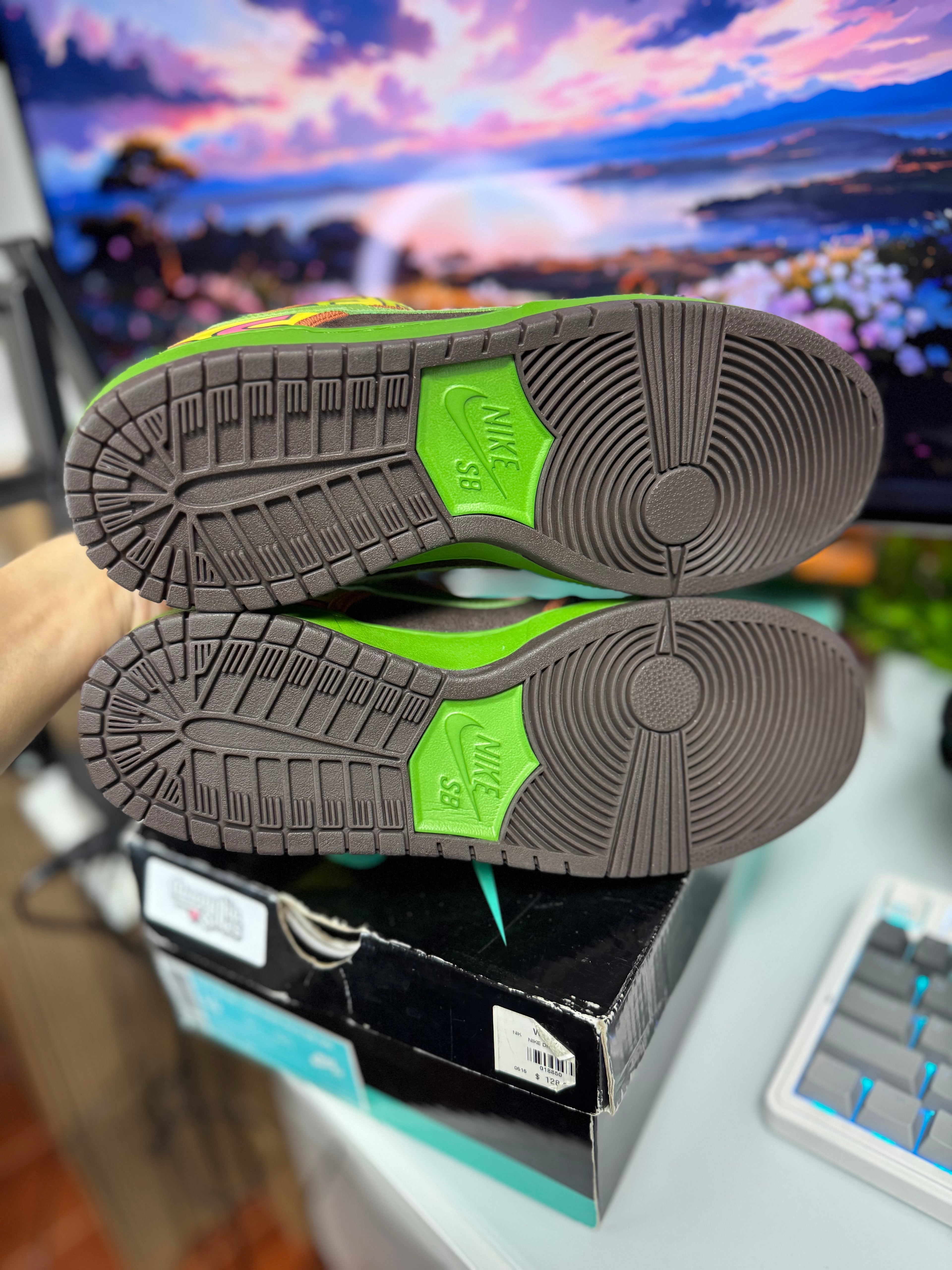“De La Soul” Nike SB Dunk Low
