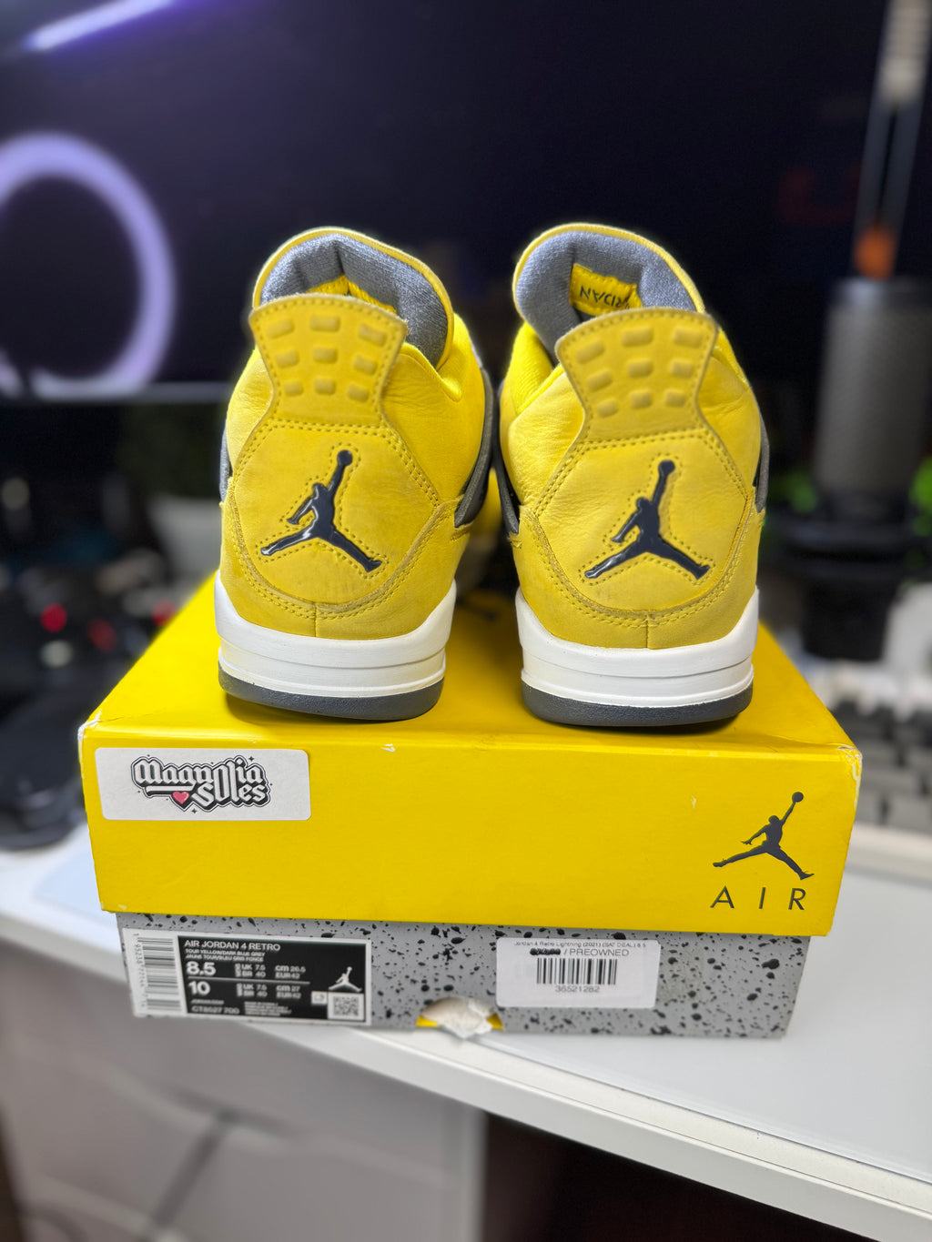 "Lightning" Air Jordan Retro 4