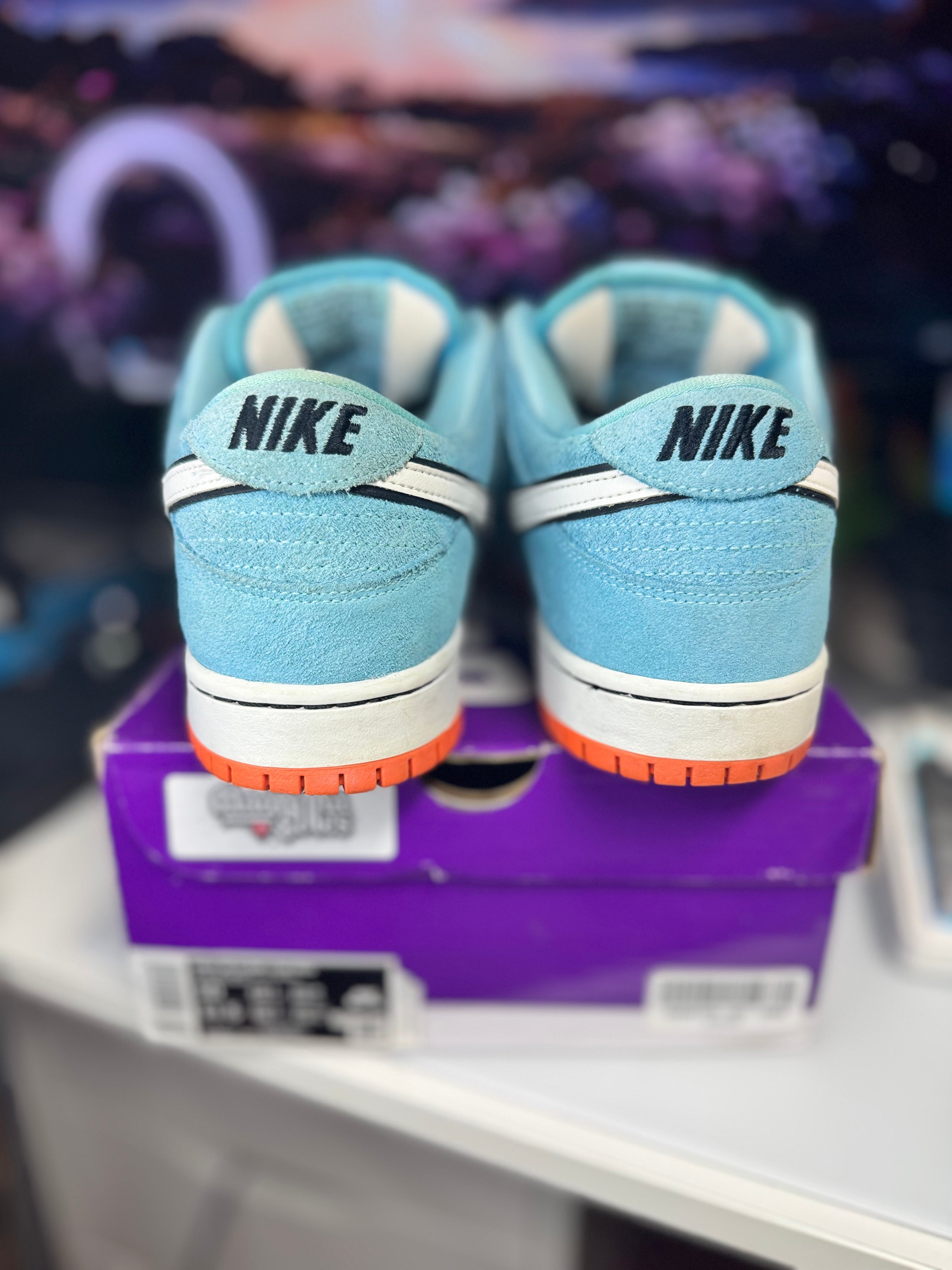 “Club 58 Gulf” Nike SB Dunk Low