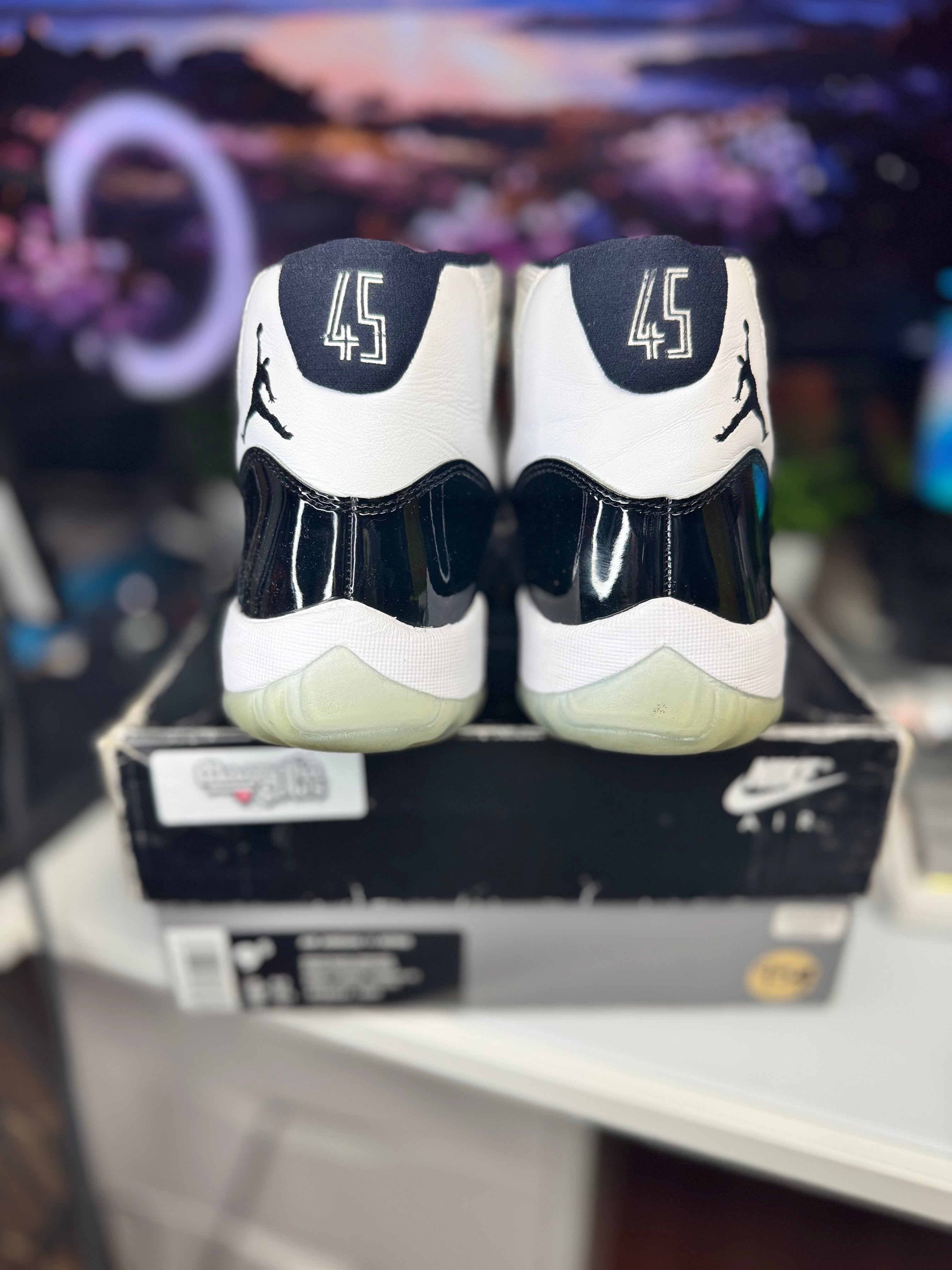 "Concord" Air Jordan Retro 11