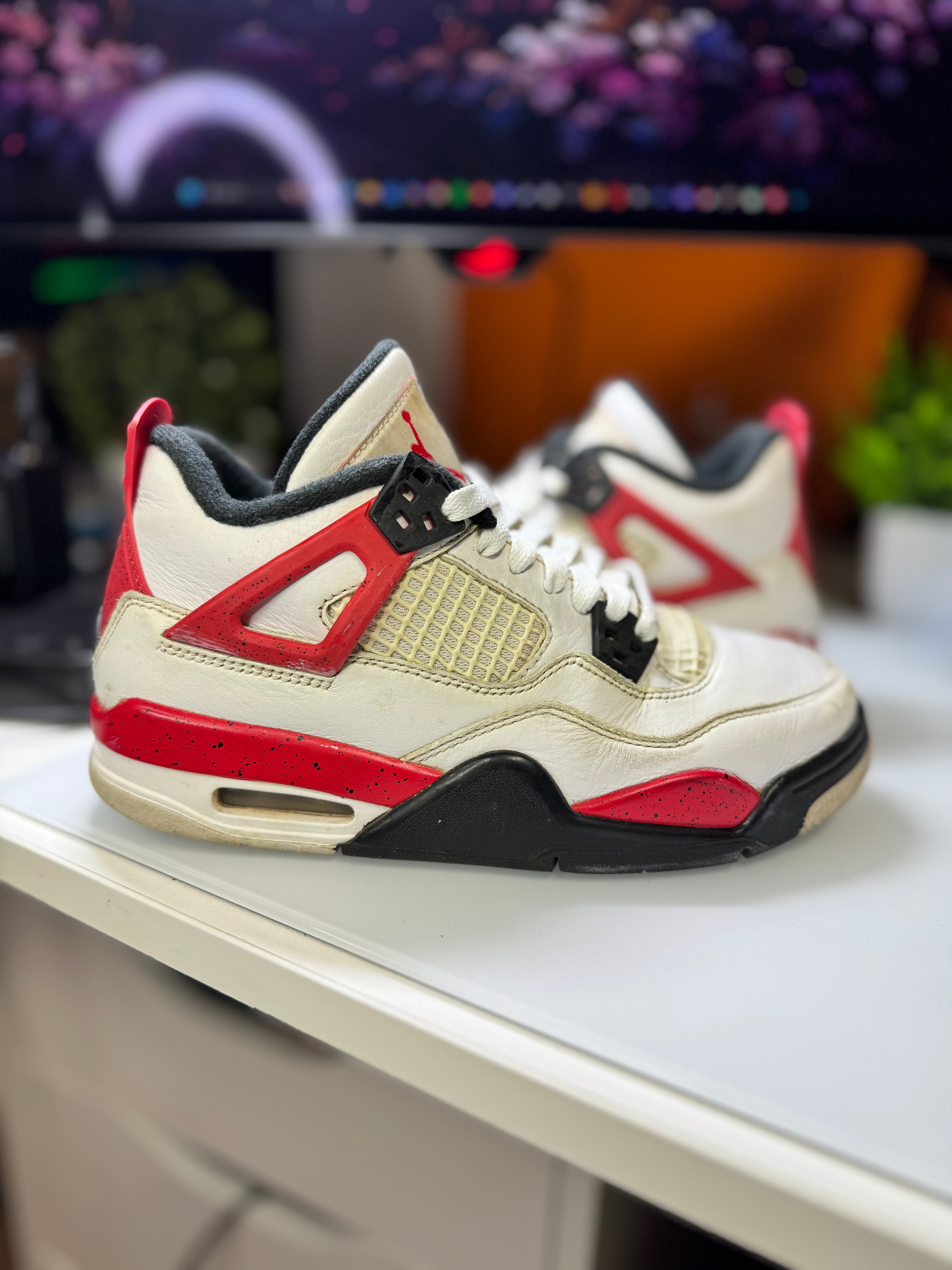 "Red Cement" Air Jordan Retro 4 (GS)