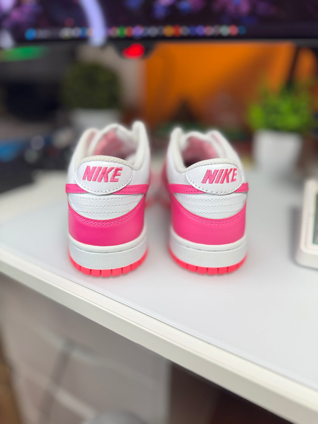 "Fuchsia Pink" Nike Dunk Low (GS)