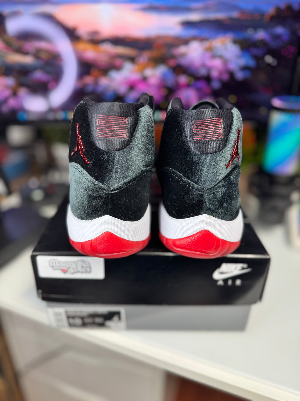 "Bred Velvet" Air Jordan Retro 11 (WMNS)