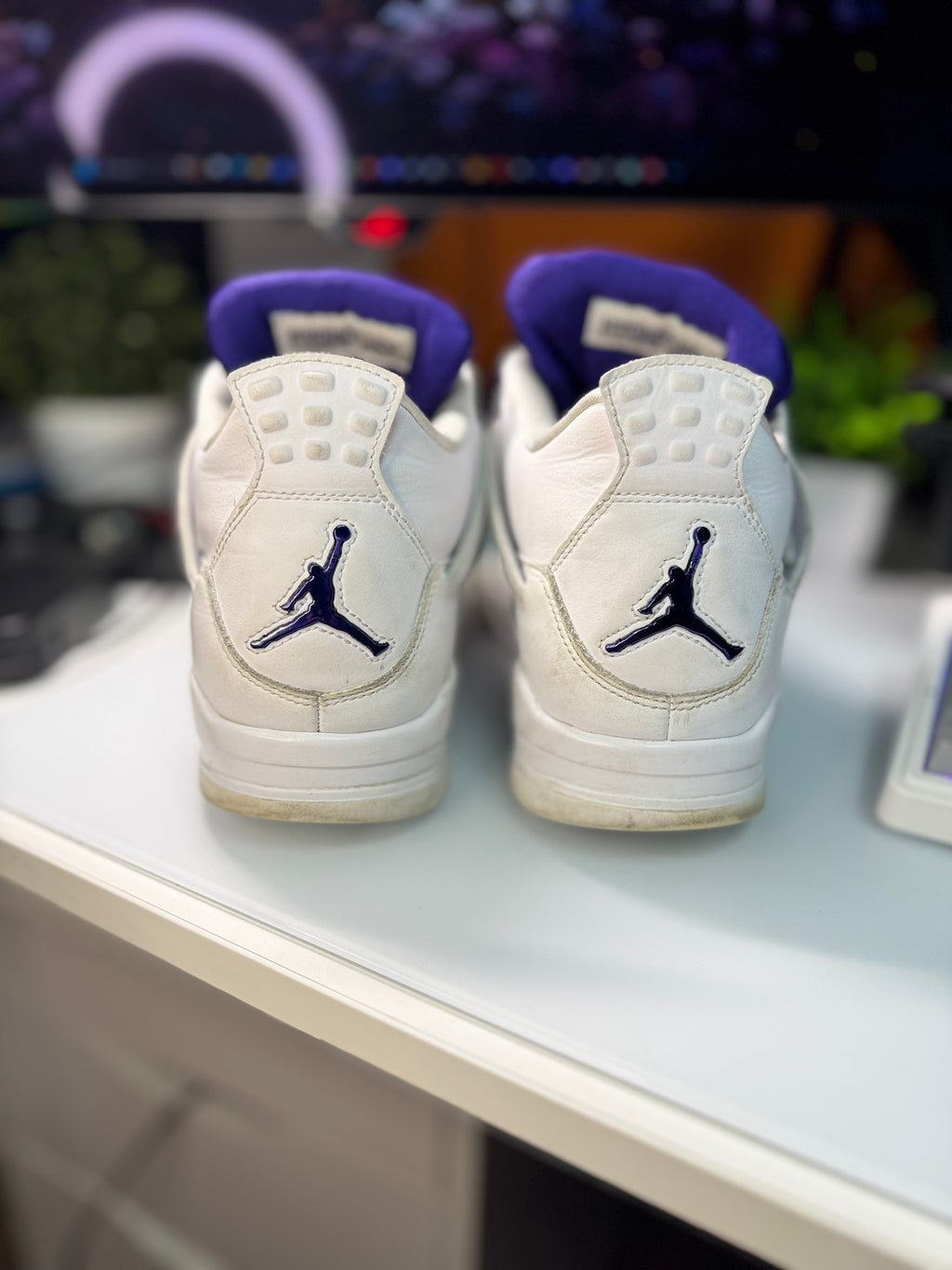 "Metallic Purple" Air Jordan Retro 4