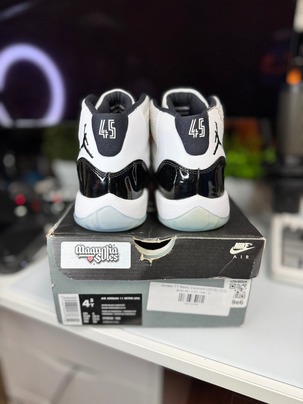 "Concord" Air Jordan Retro 11 OG (GS)