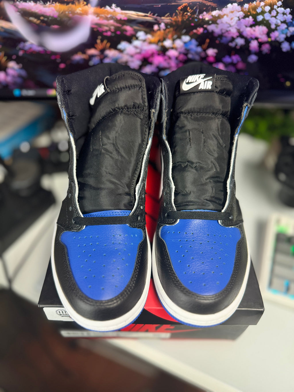 “Royal Toe” Air Jordan Retro 1