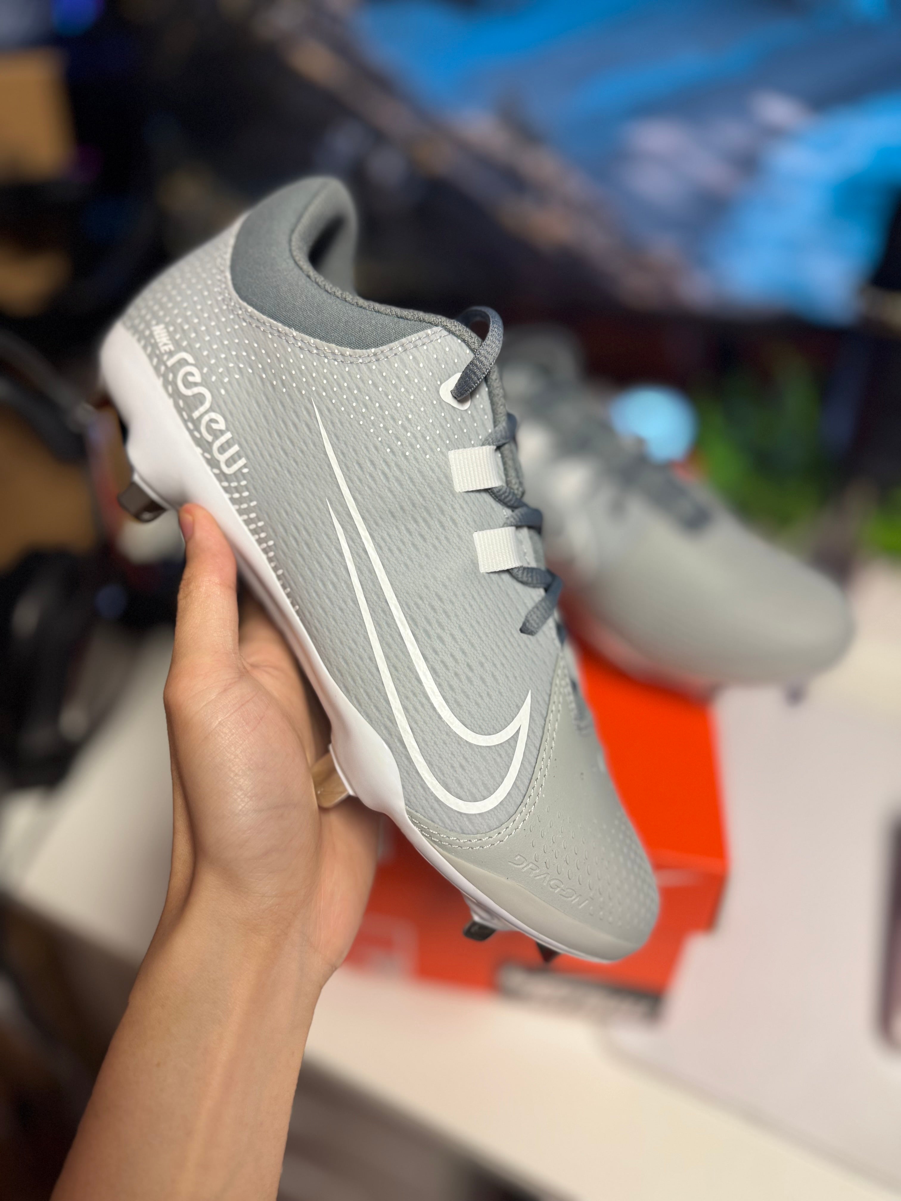 "Grey" Nike Hyperdiamond 4 Pro Softball Cleats