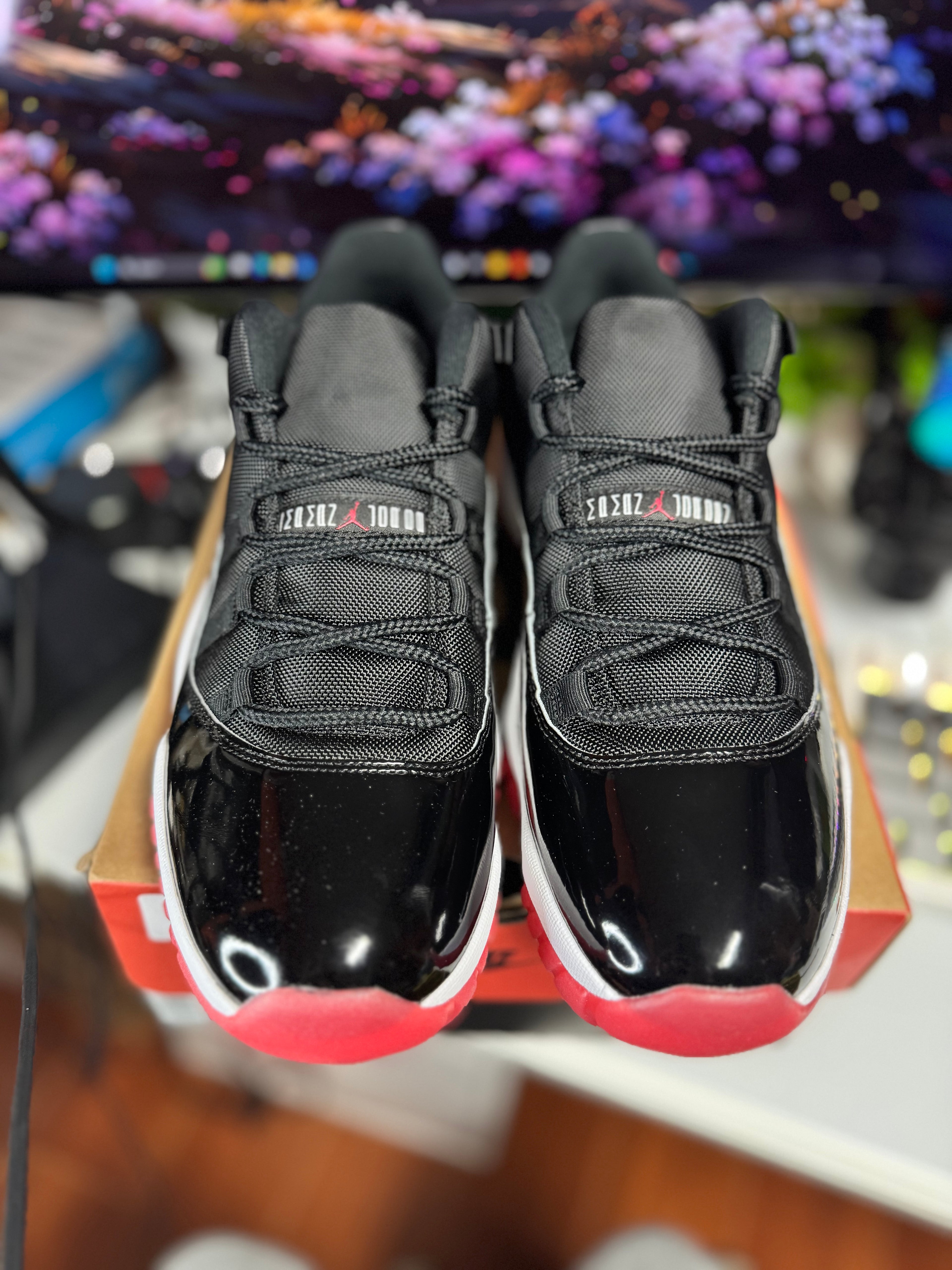"Bred" Air Jordan Retro 11 Low