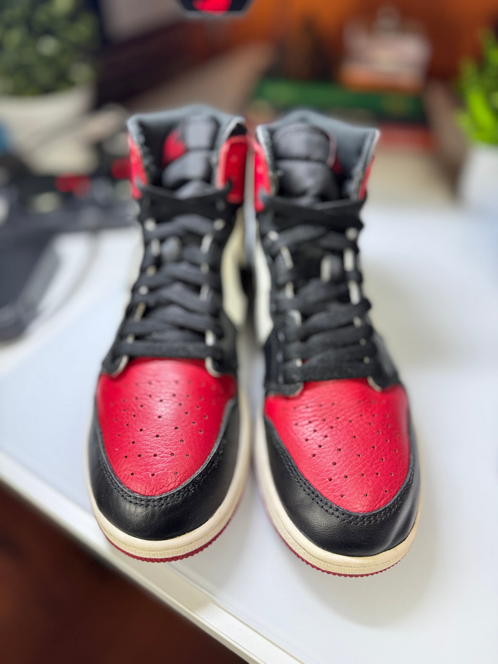 "Bred Toe" Air Jordan Retro 1 (GS)