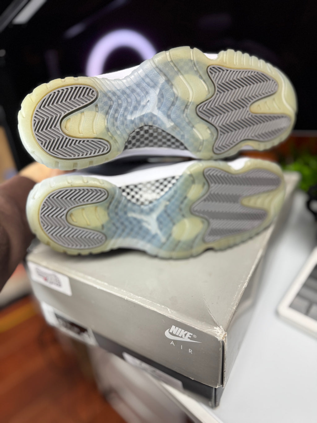 "Cool Grey" Air Jordan Retro 11 OG