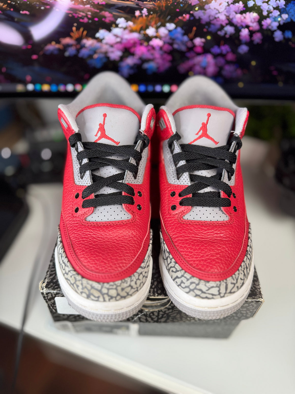 "Unite Fire Red" Air Jordan Retro 3 (GS)