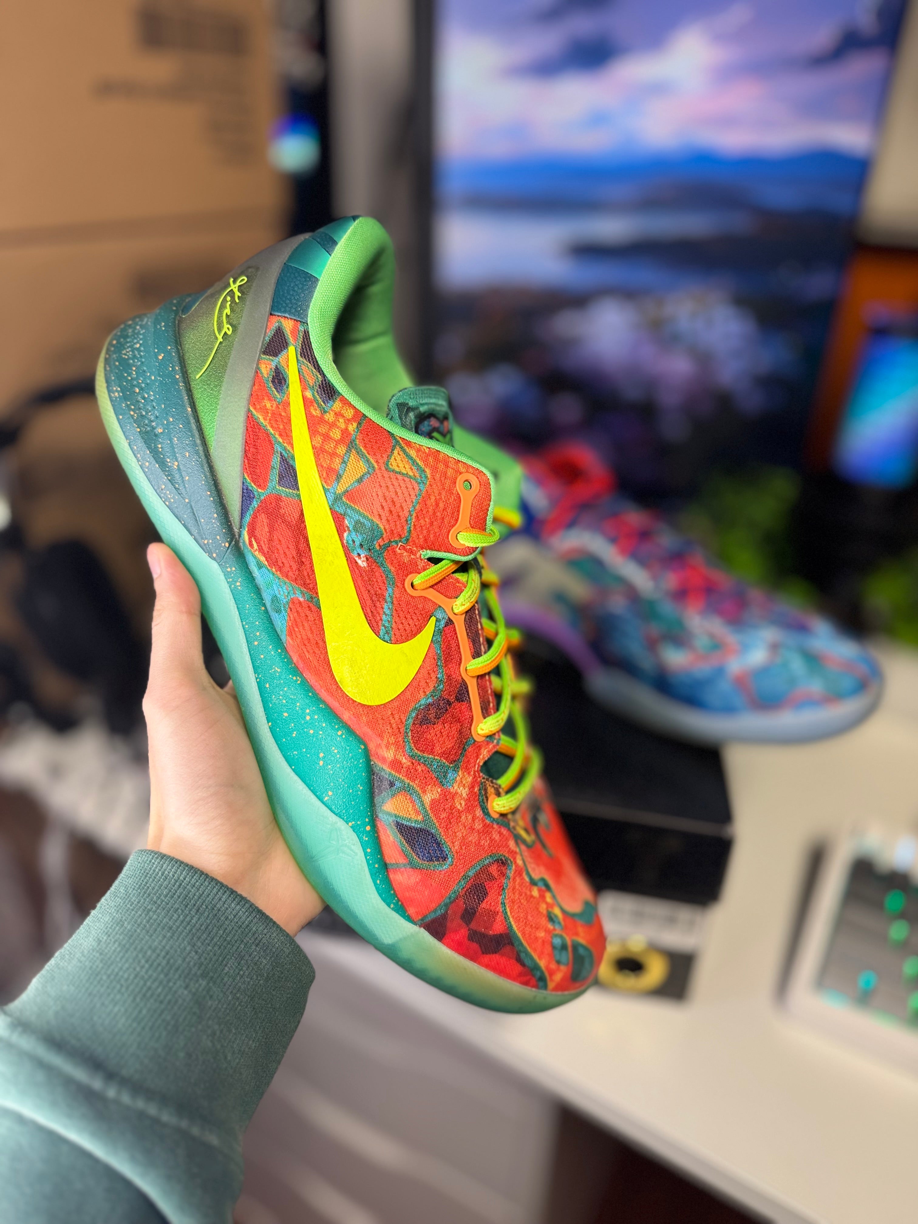 "What The" Nike Kobe 8 Protro